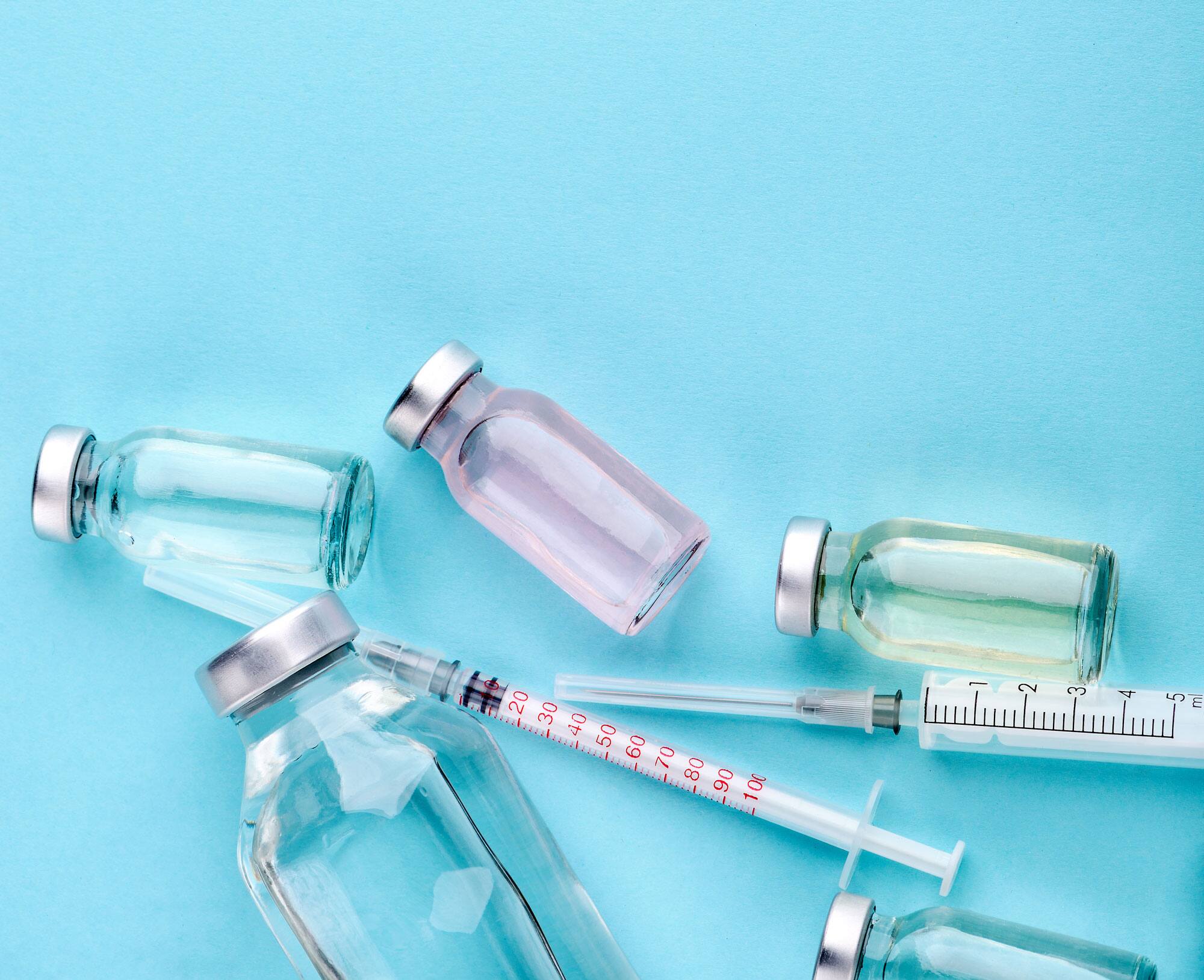 R&eacute;duction spectaculaire de la mortalit&eacute; par la double vaccination contre la COVID-19