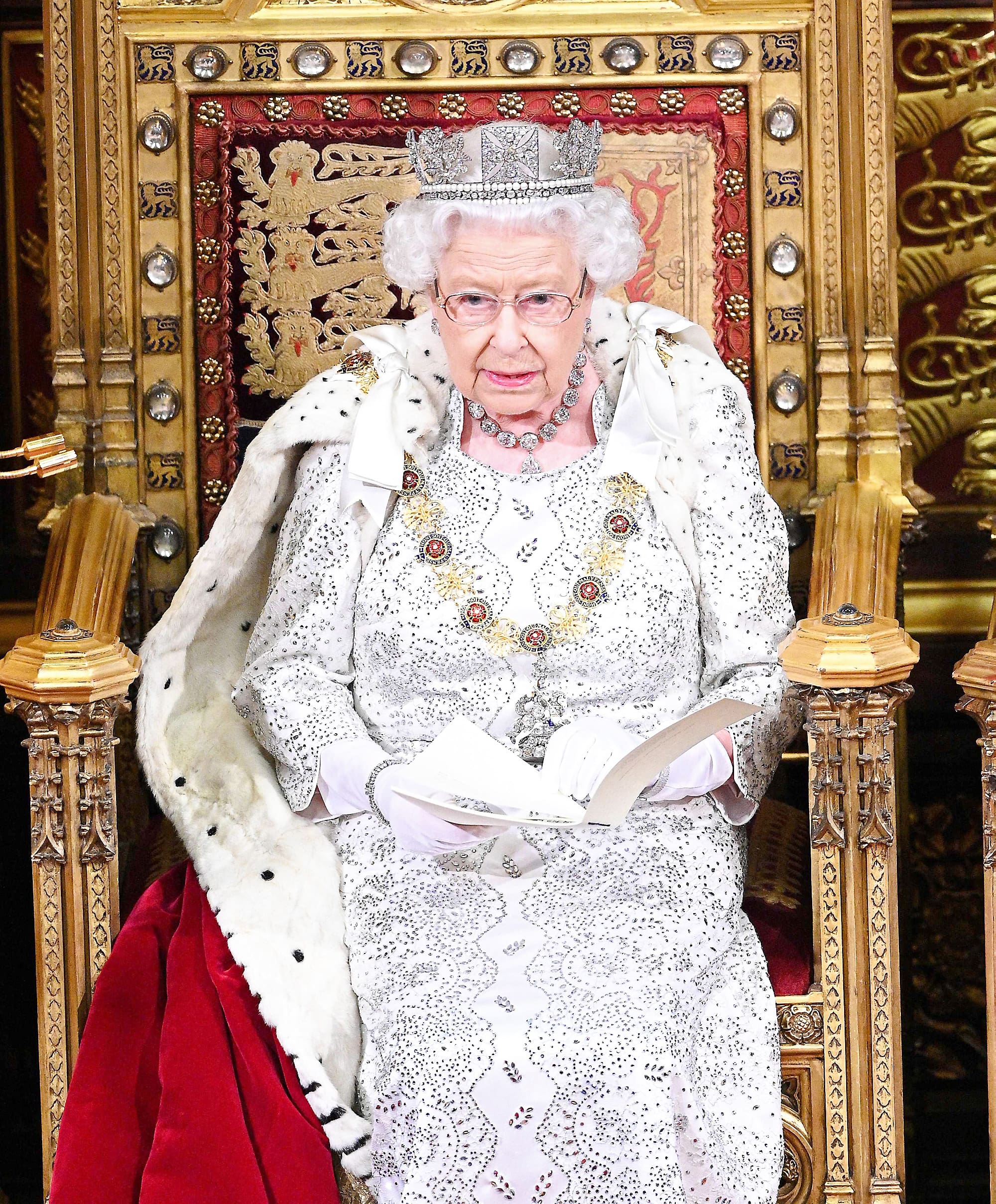 Un jubil&eacute; historique de la reine... et une succession de scandales