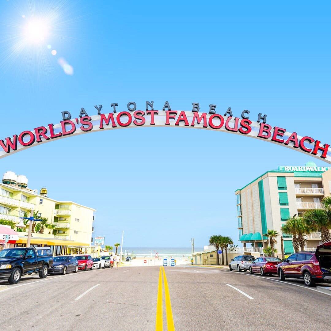 Tout ce que vous voulez savoir sur la folie du &laquo;spring break&raquo; sur les plages de la Floride