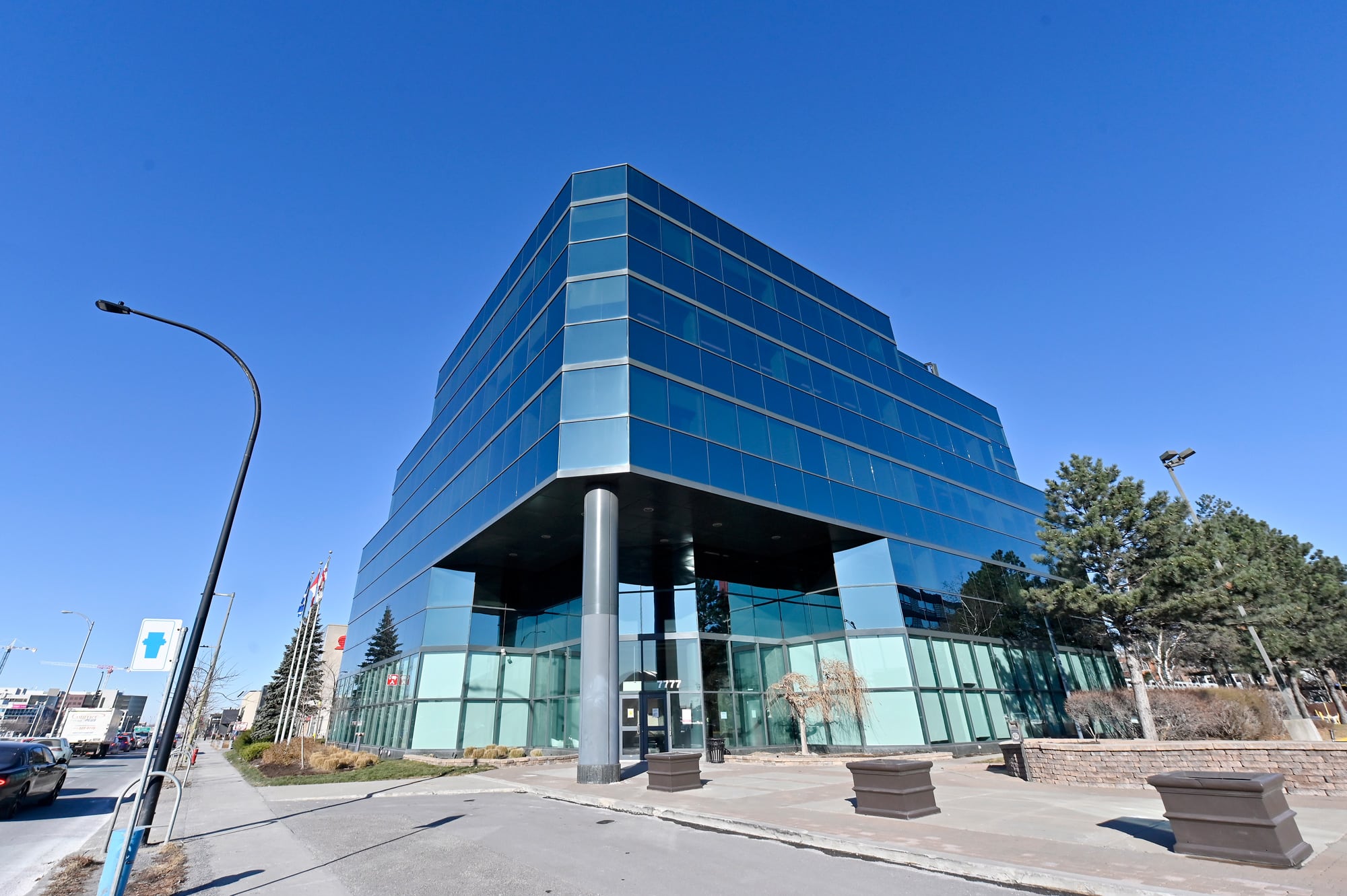 Quebec A Verse 100 000 A Un Site De Pornographie Jdm