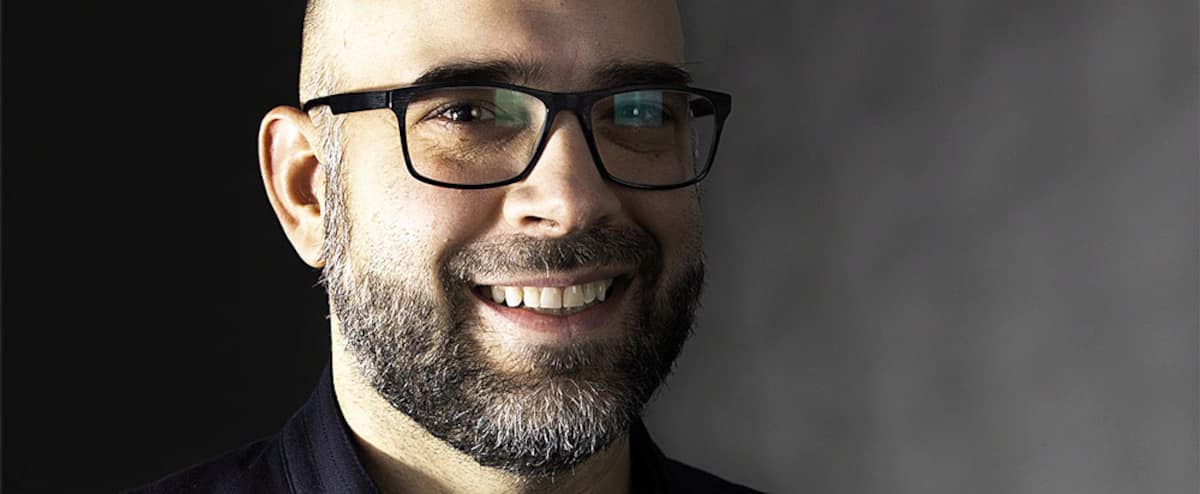 Histoires pour faire peur autour d’un feu: découvrez le recueil effrayant de Mathieu Fortin