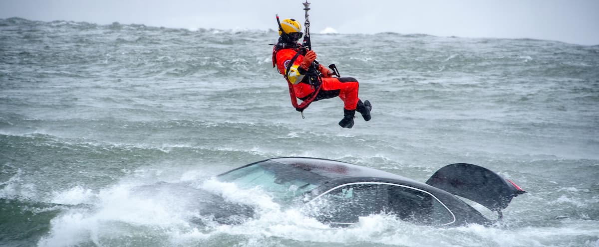 Une conductrice s’enlise près des chutes du Niagara