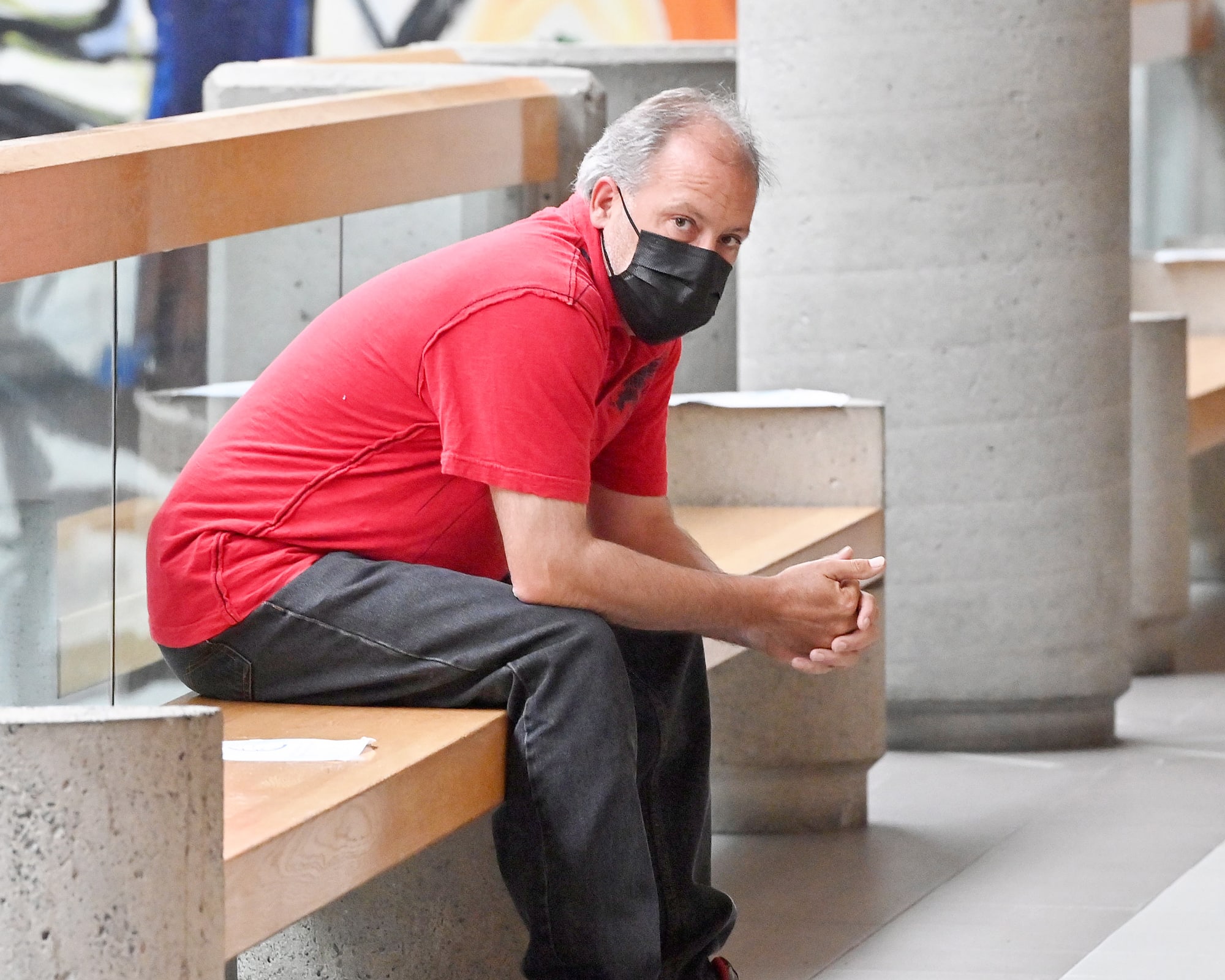 Trois ans de prison pour un voyeur qui espionnait ses jeunes voisines