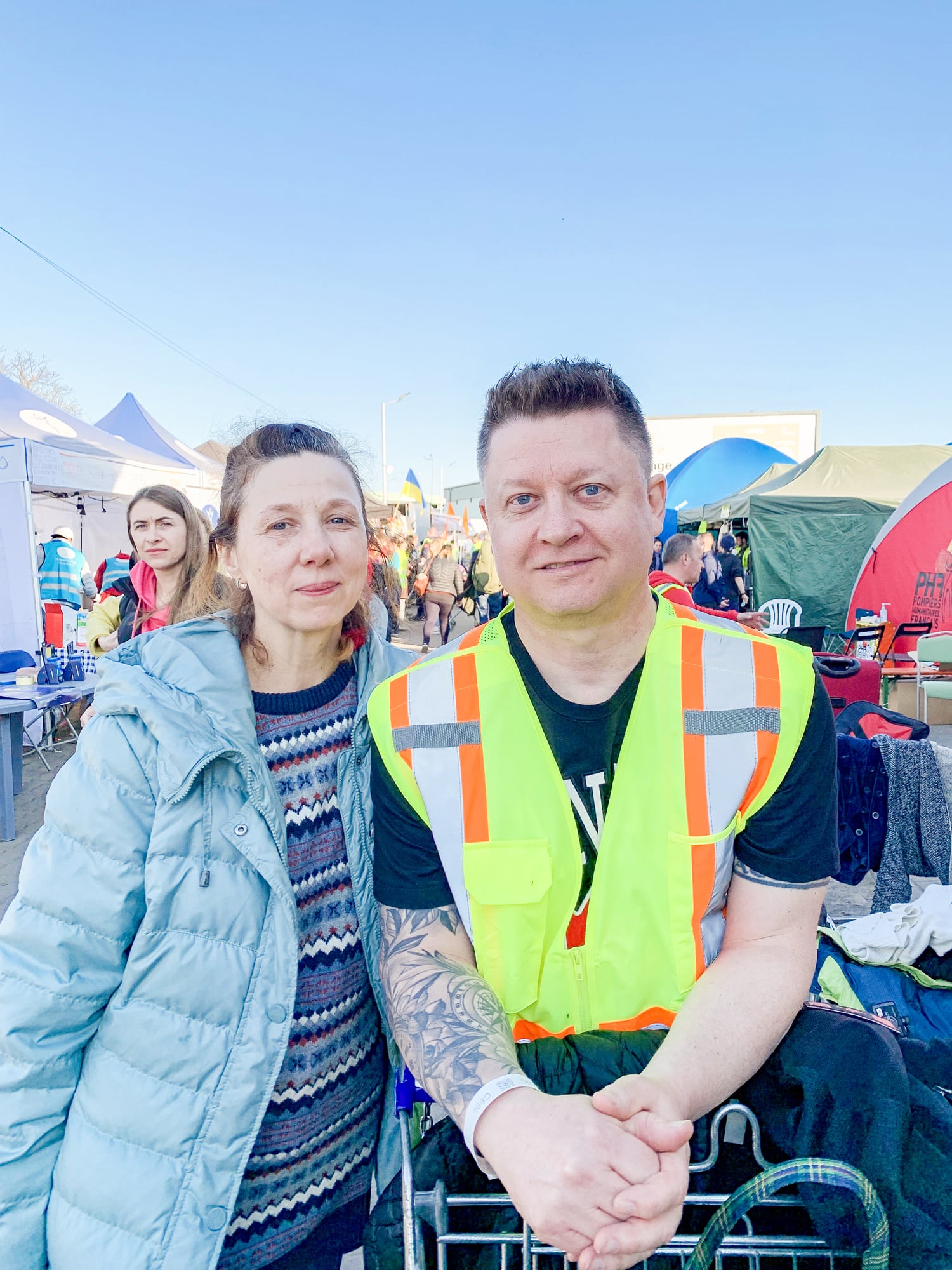 Guerre en Ukraine: un &laquo;h&eacute;ros&raquo; avec son super-panier