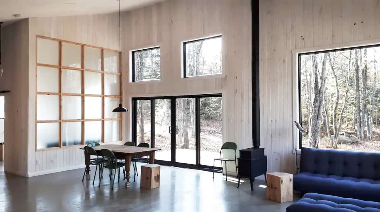 Un chalet neuf en pleine forêt à louer