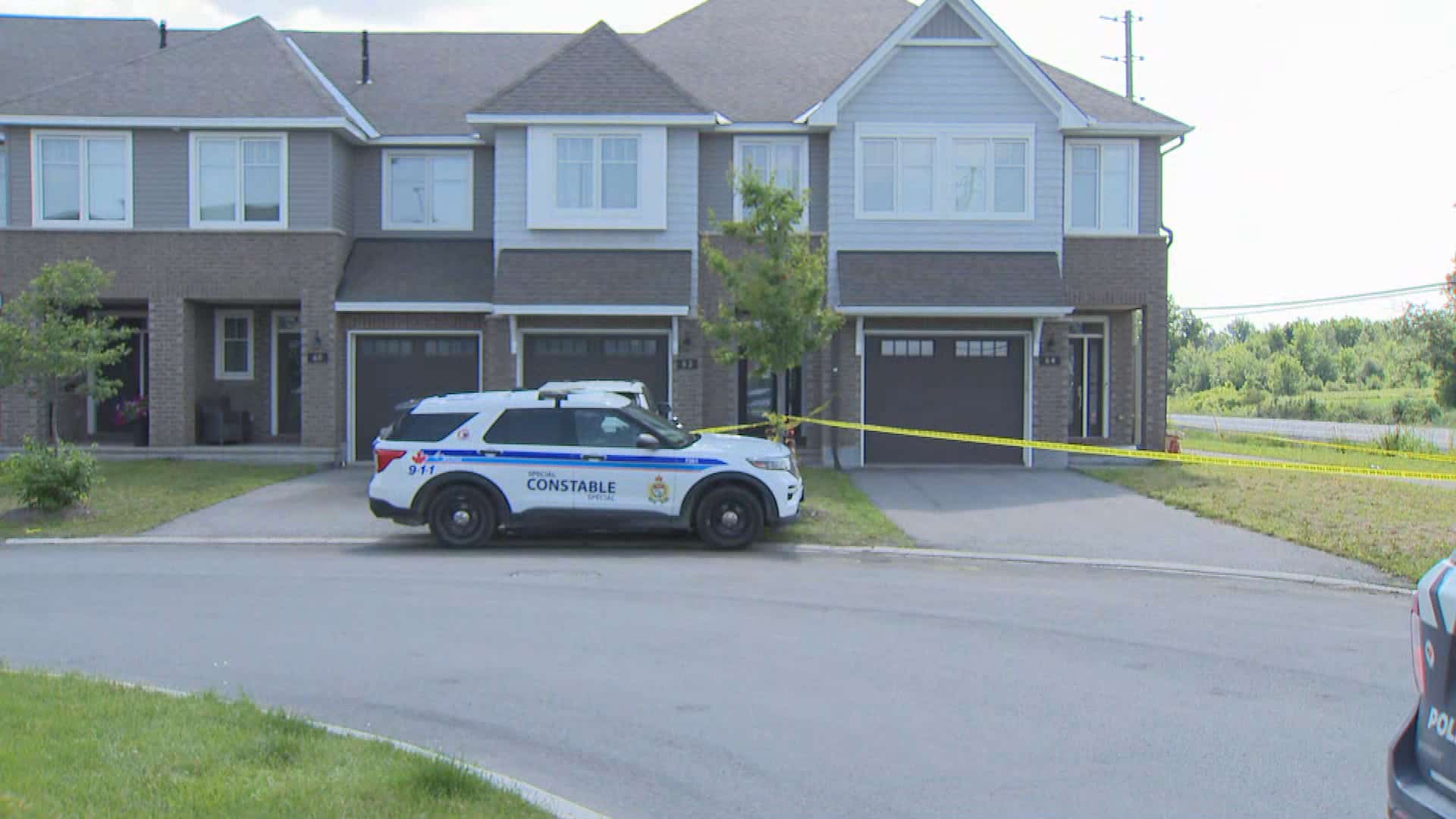 «Ça me crève le cœur»: des résidents bouleversés après la mort de deux enfants à Ottawa
