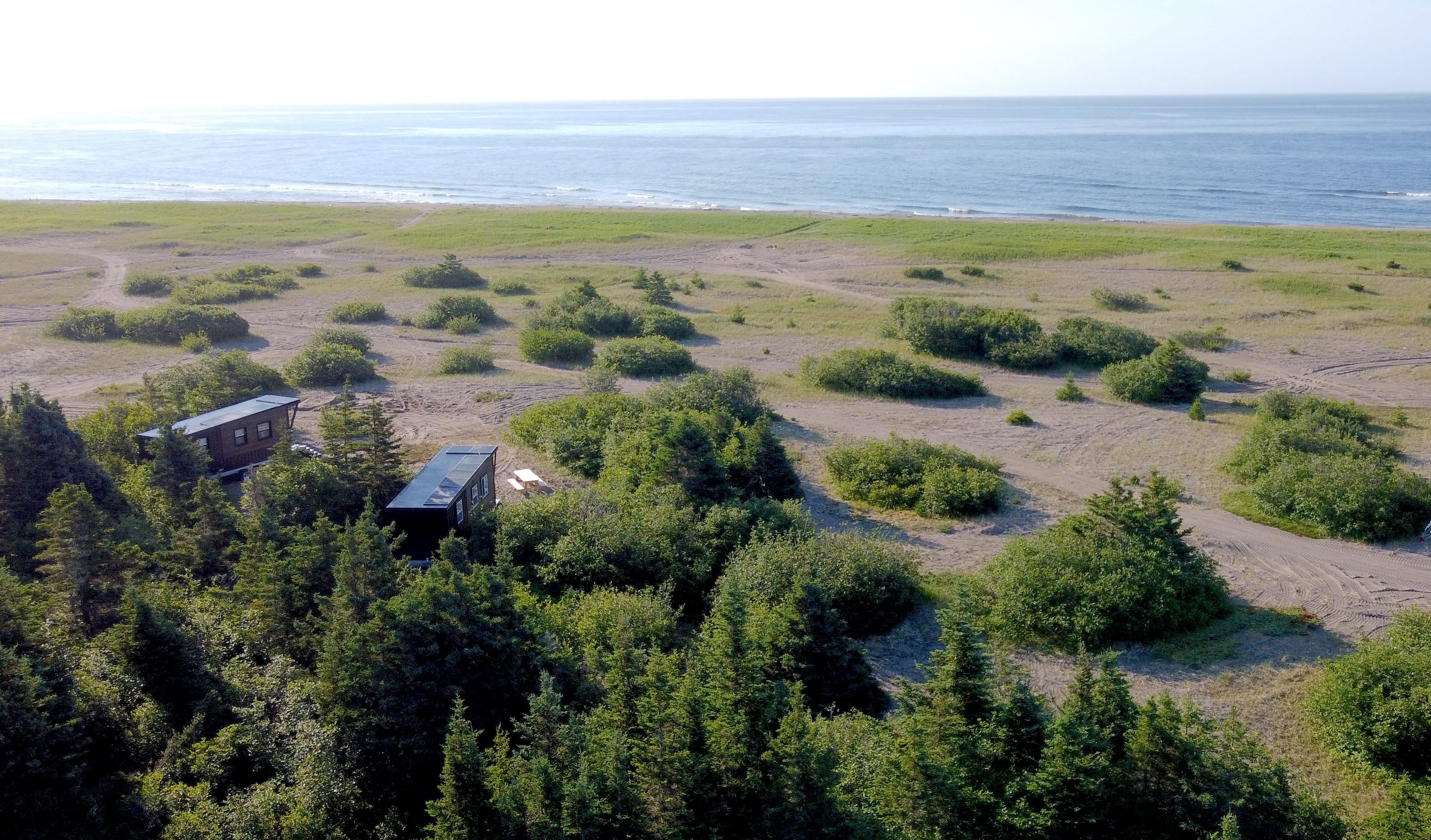 Côte-Nord: des mini-chalets au bord de la mer