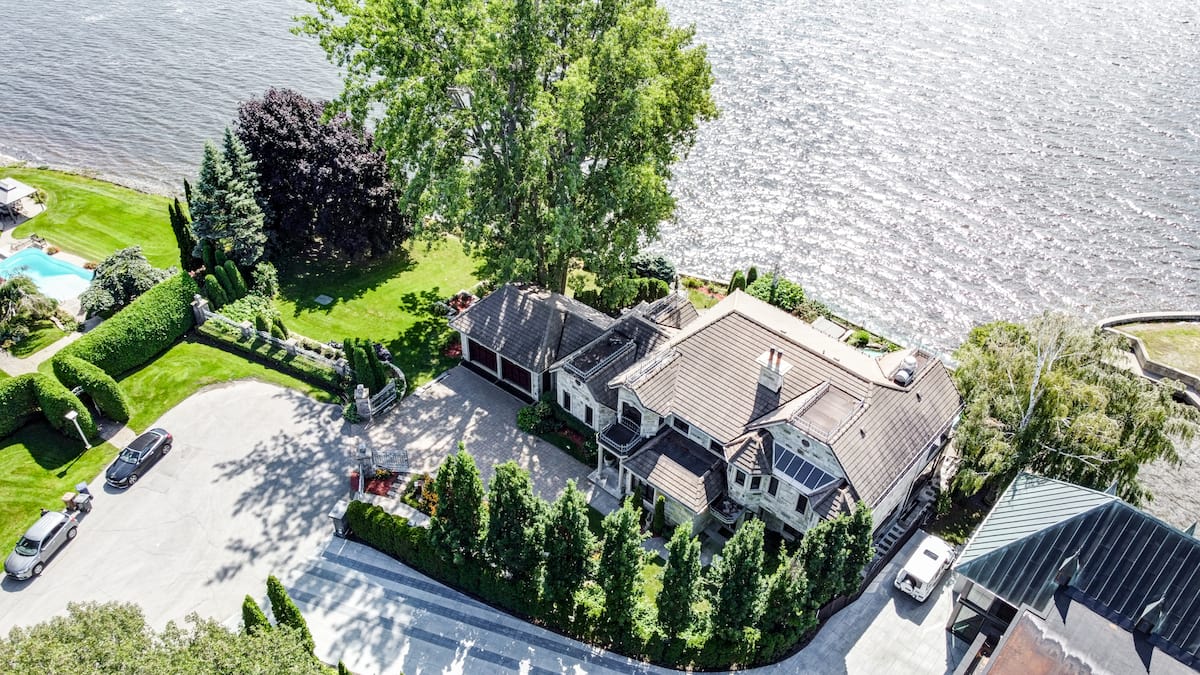 La pointe ouest de l’île Roussin pour moins de 2,5 M$ | JDQ