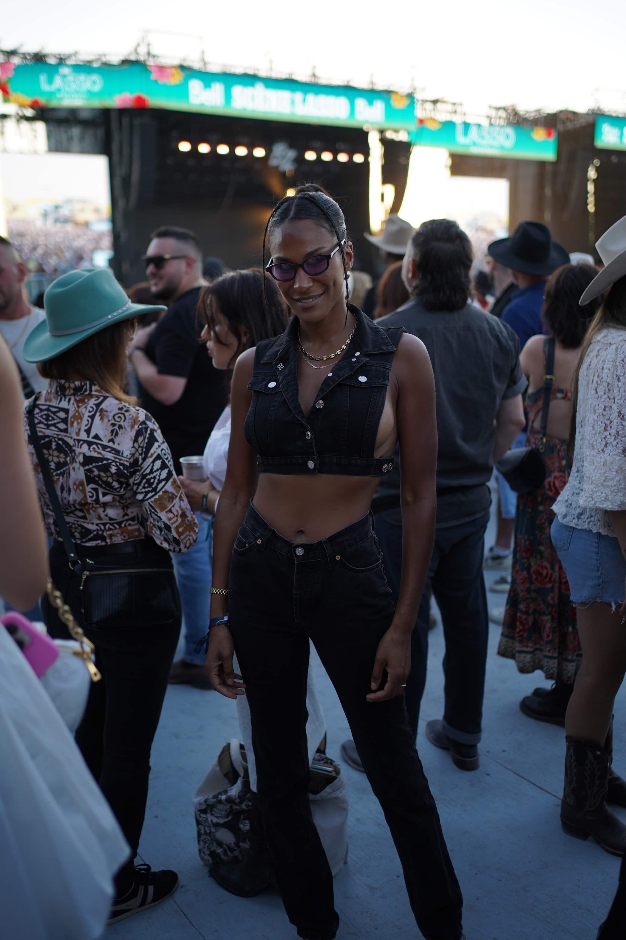Voici où trouver un top sexy comme Naadei Lyonnais