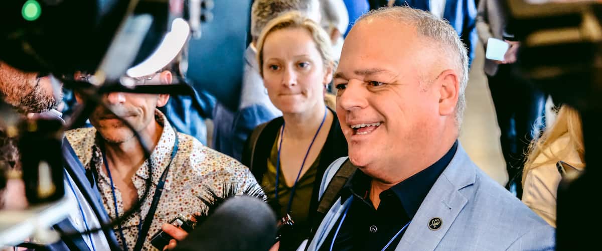 Prix de l’essence élevé dans la capitale: le ministre Julien n’avait pas remarqué l’écart avec le reste du Québec