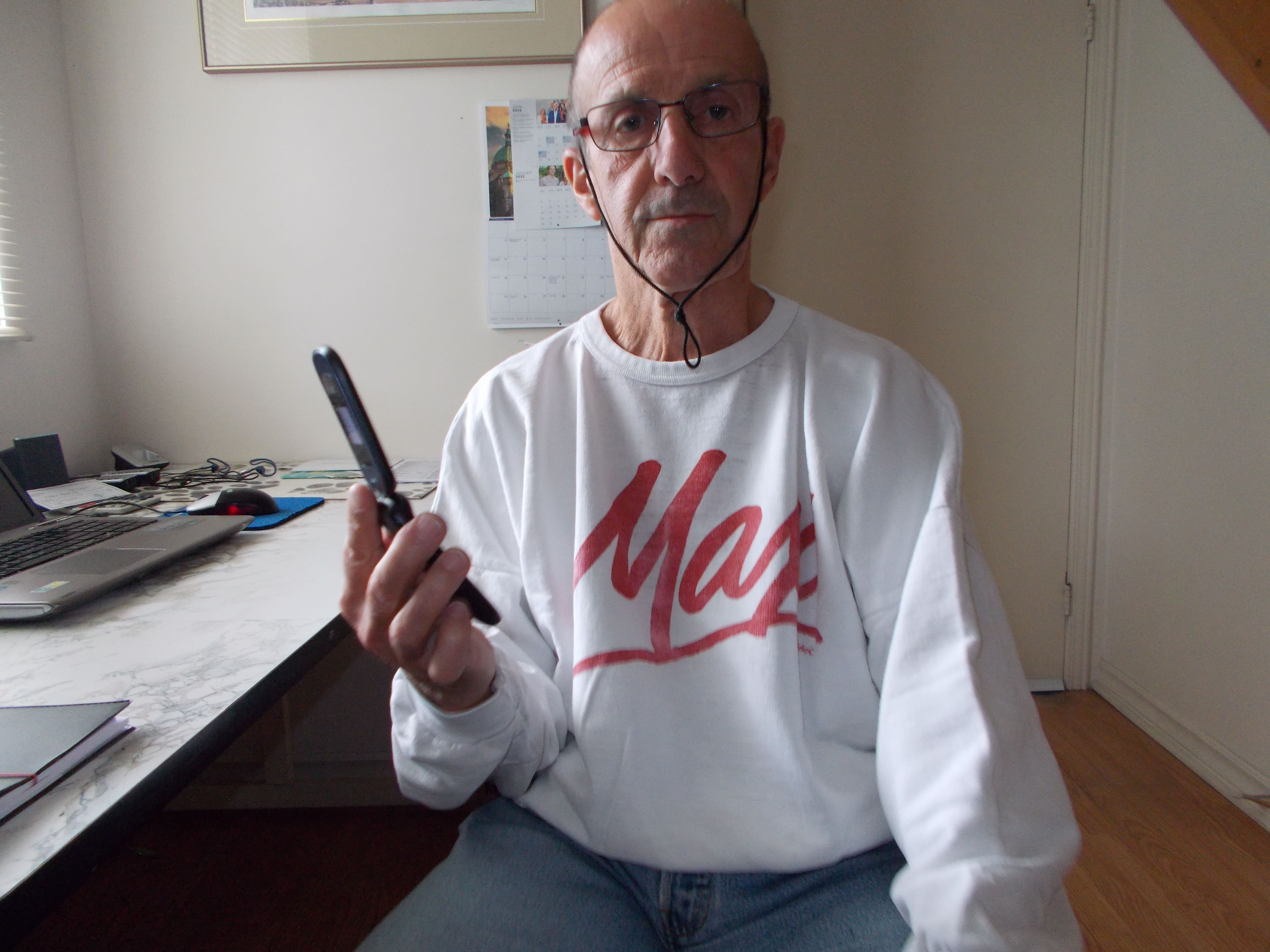 &laquo;C&rsquo;est restrictif et discriminatoire&raquo;: des rabais &laquo;injustes&raquo; offerts uniquement aux clients qui ont des t&eacute;l&eacute;phones intelligents