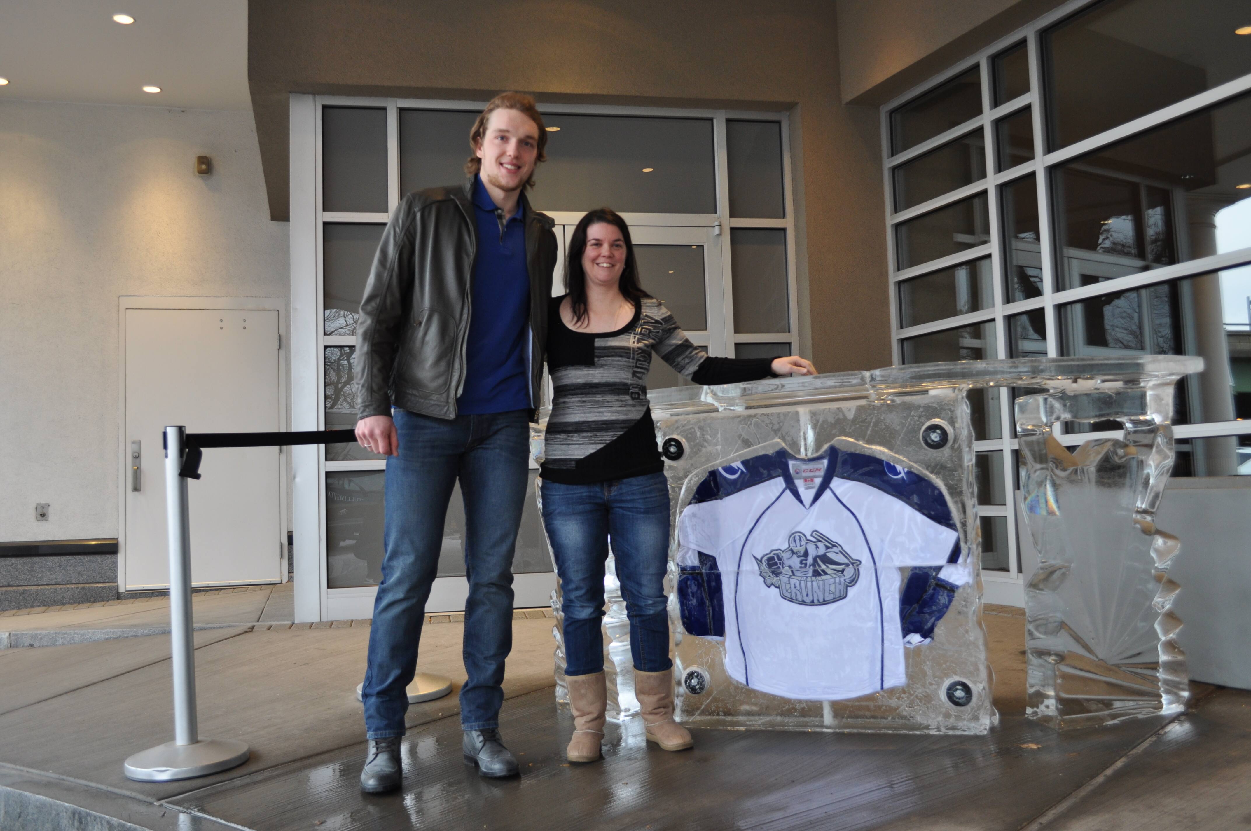 Vasilevskiy portera un masque peint par une artiste québécoise lors du ...