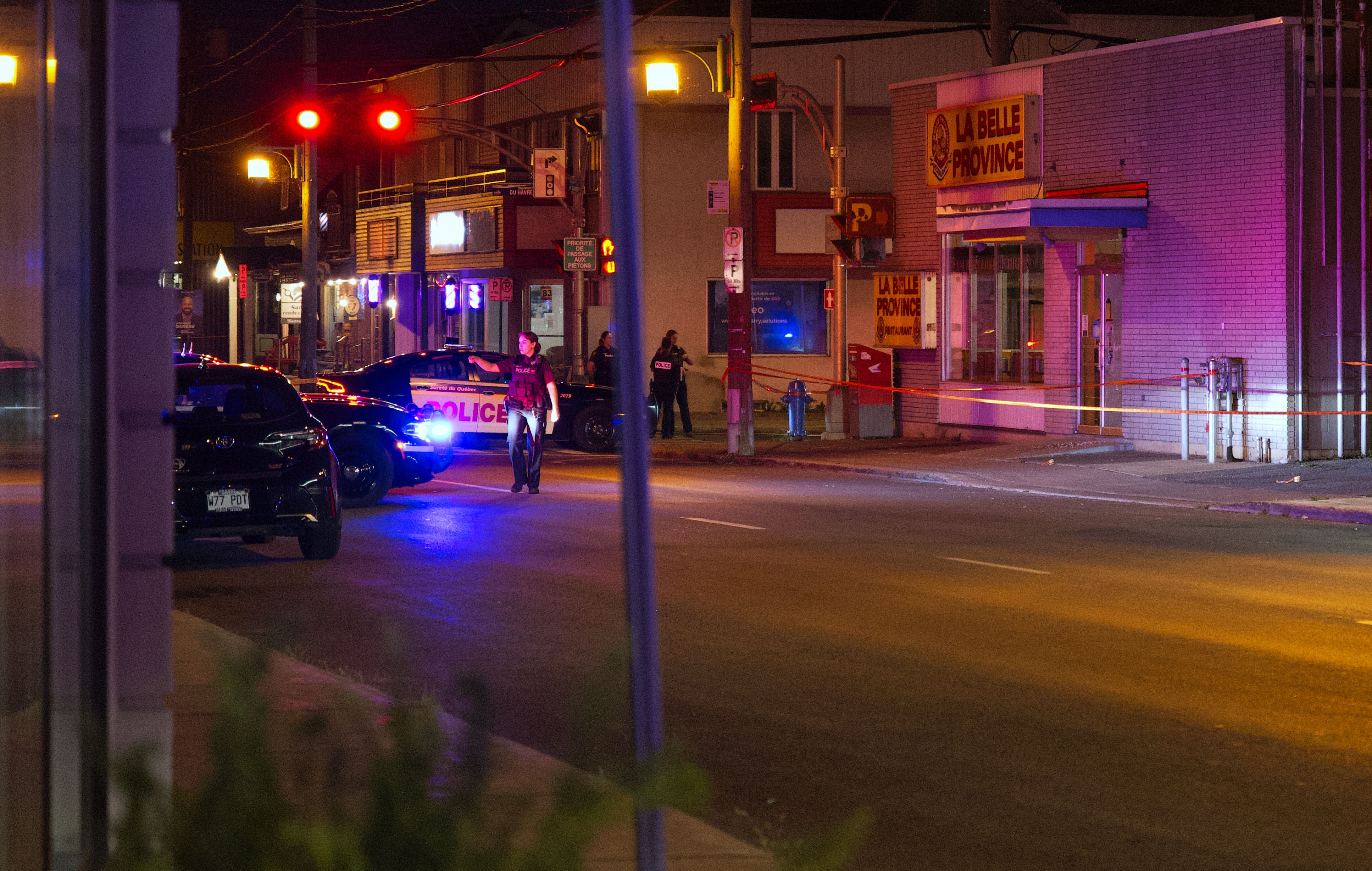 Un homme de 20 ans a été atteint par balle vendredi soir dans un restaurant à Salaberry-de-Valleyfield.