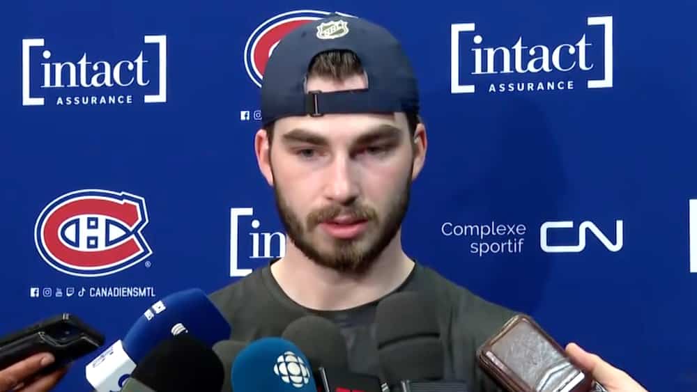 «Il a fait les choses différemment cet été»: un Kirby Dach différent emballe Martin St-Louis