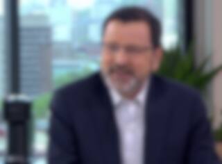 Denis vous présente sa toute dernière, sa 3 000e