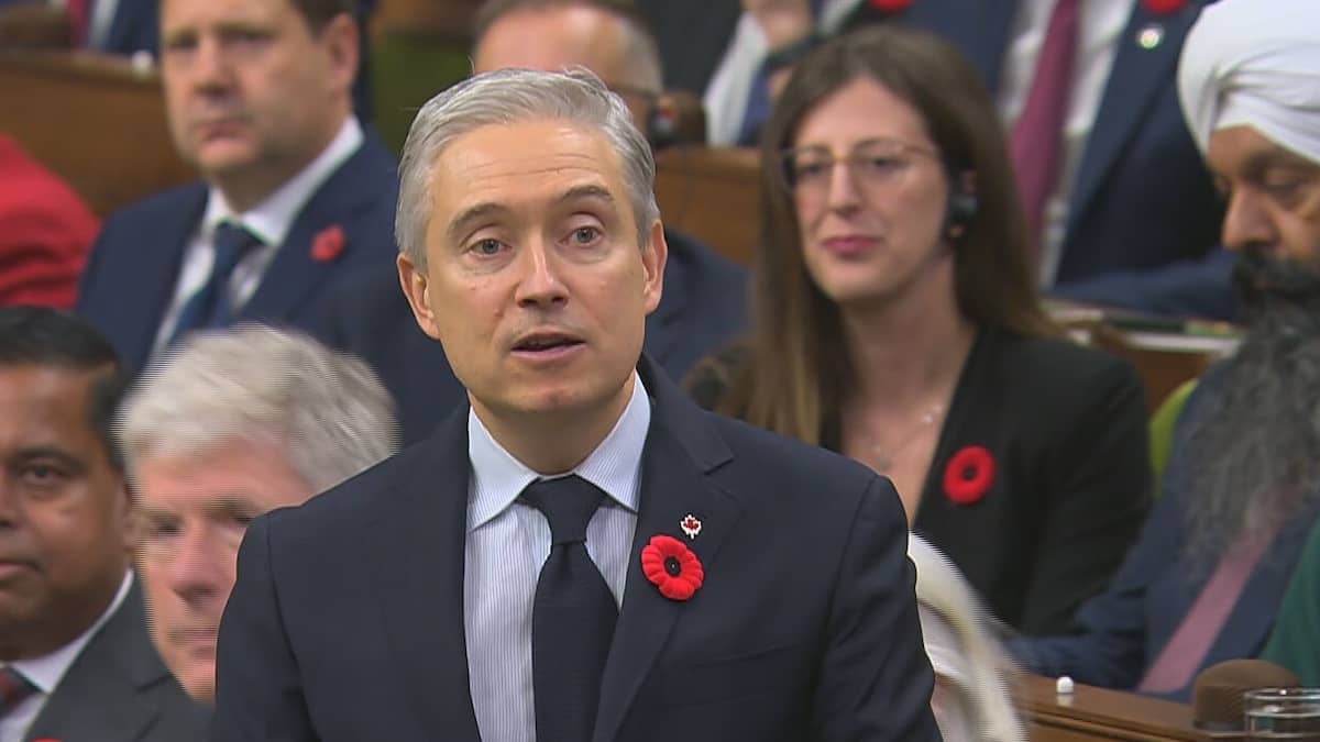 Budget fédéral: le déficit atteint 78 milliards $