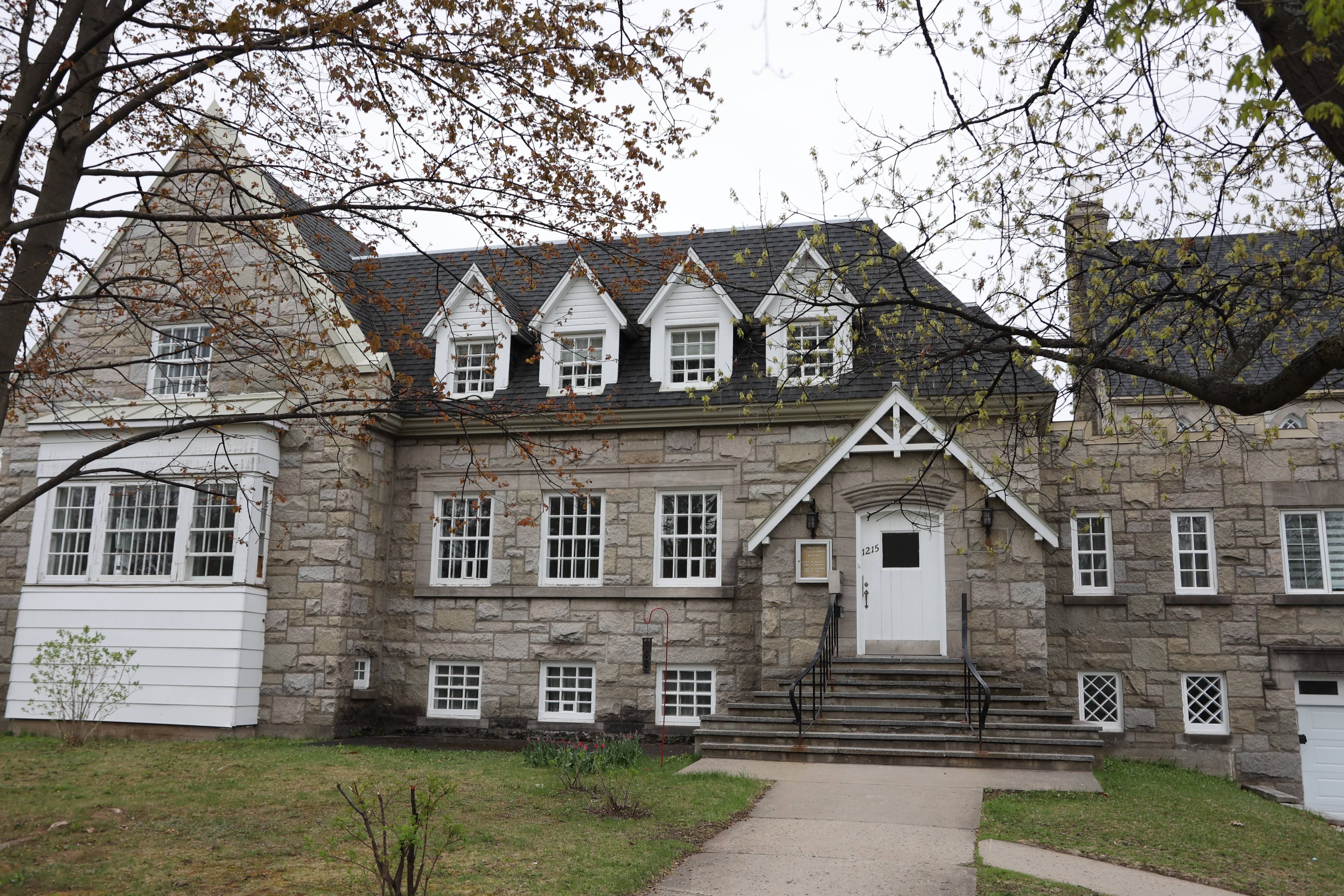 L'église SaintCharlesGarnier forcée de fermer JDQ