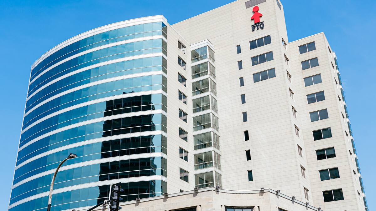 Il est urgent de protéger la langue française, dit la FTQ