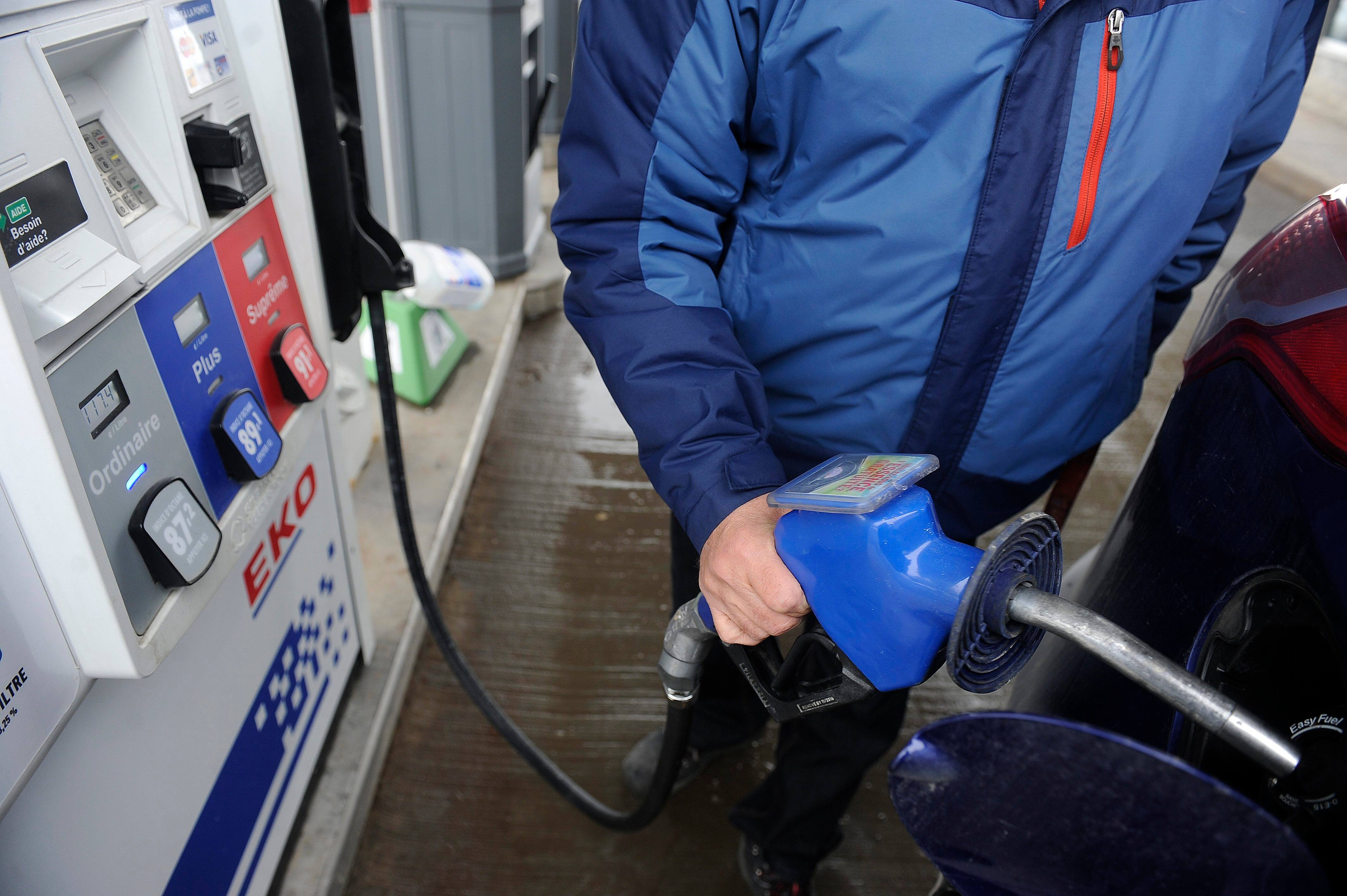 Prix de l&rsquo;essence: il faut s&rsquo;attaquer aux taxes, juge l&rsquo;IEDM