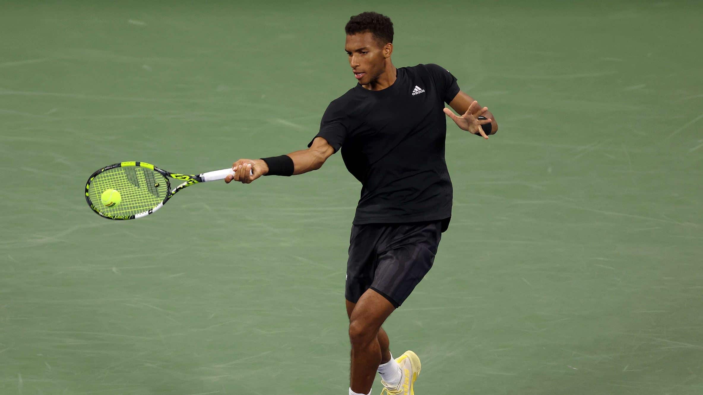 Félix AugerAliassime en finale à Florence TVA Sports