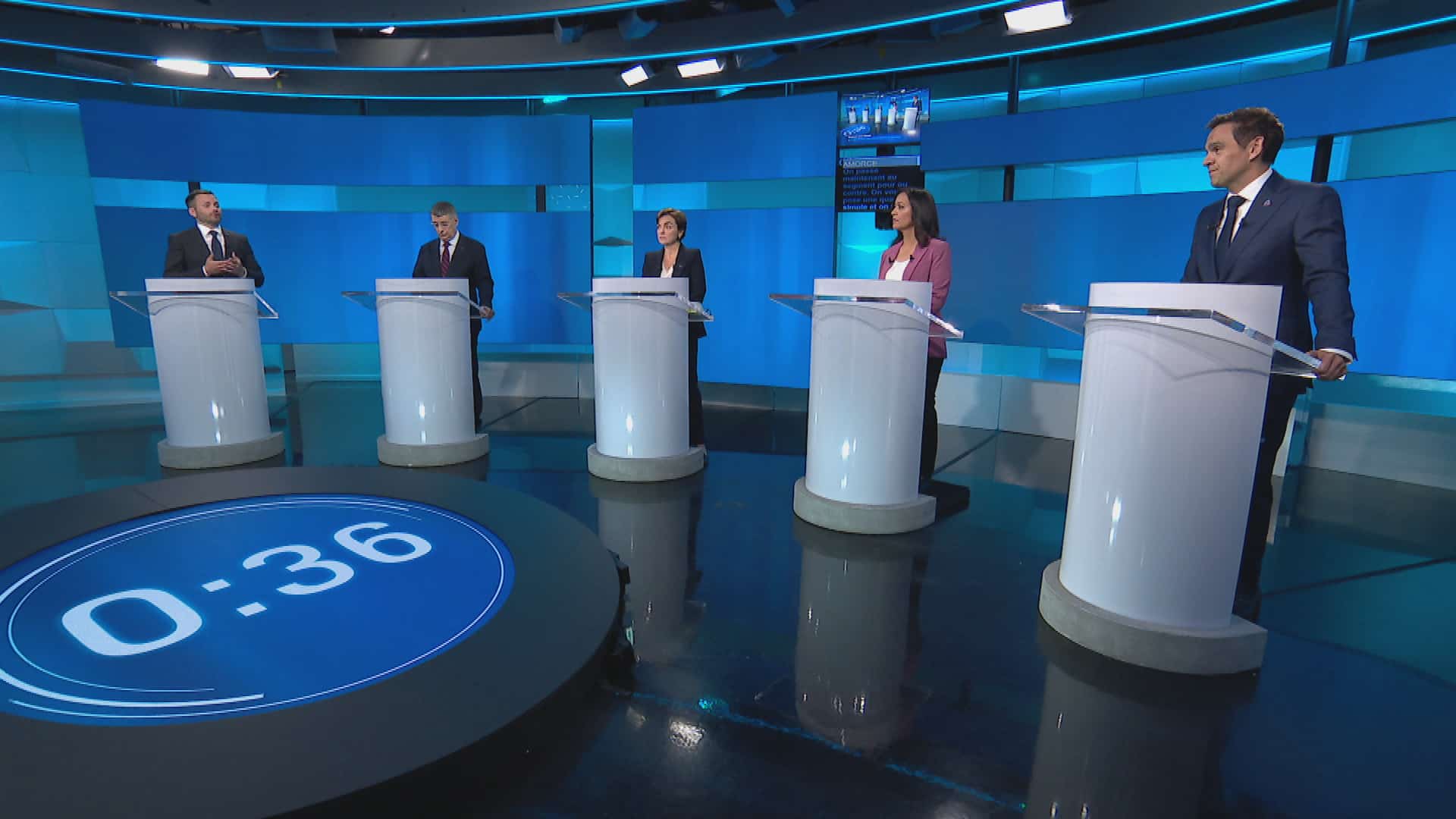«Face-à-Face» de TVA: les chefs sont-ils pour ou contre baisser les impôts?