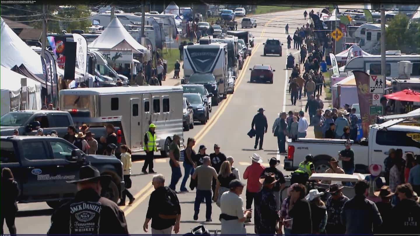 Un incident survient au Festival western de Saint-Tite durant la campagne électorale