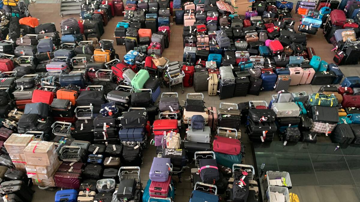 Aéroport de Londres: des passagers obligés de voyager sans valises