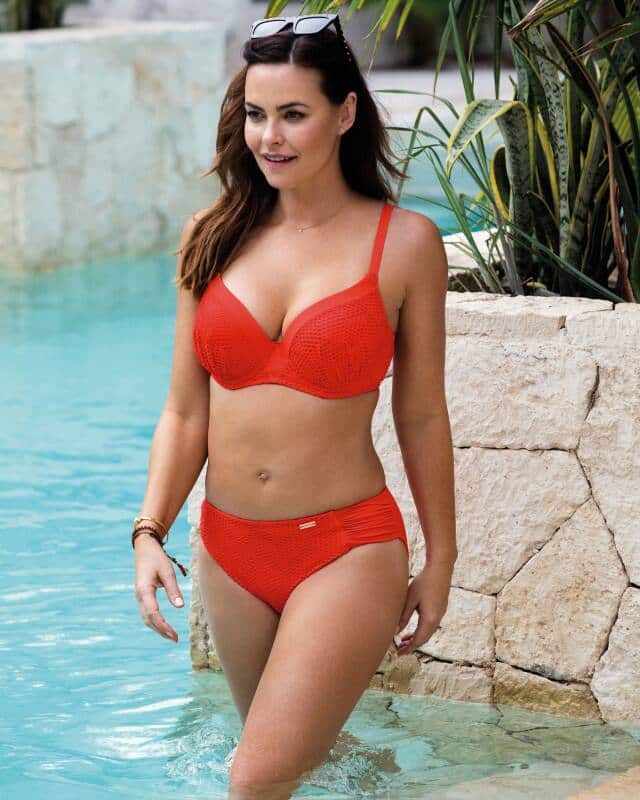 15 Beaux Bikinis Pour Celles Qui Ont Des Gros Seins Clin D Å