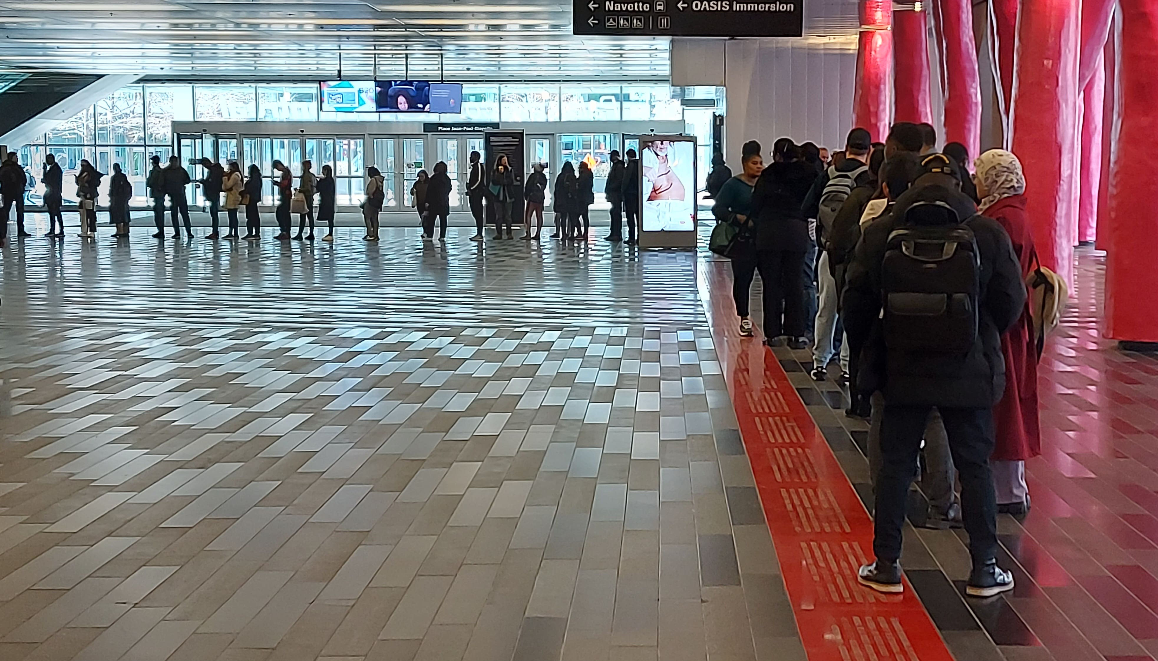 Deux fois plus nombreux au salon de l&rsquo;emploi: &laquo;C&rsquo;est un achalandage record&raquo;