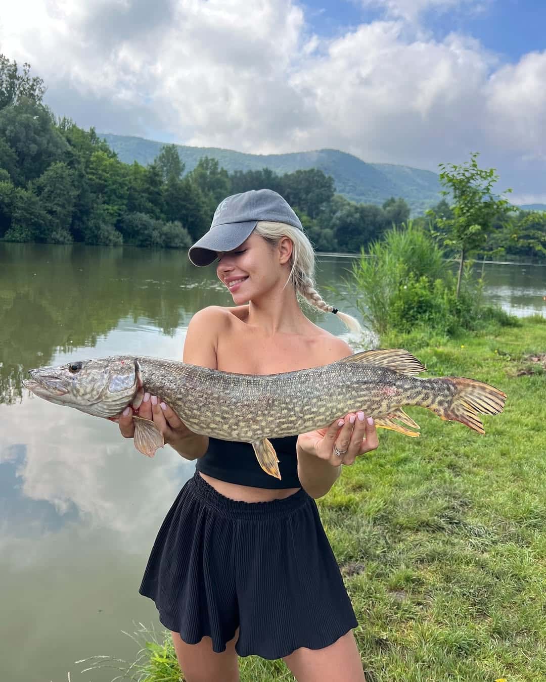 Manucure: voici la bonne prise colorée de l’été
