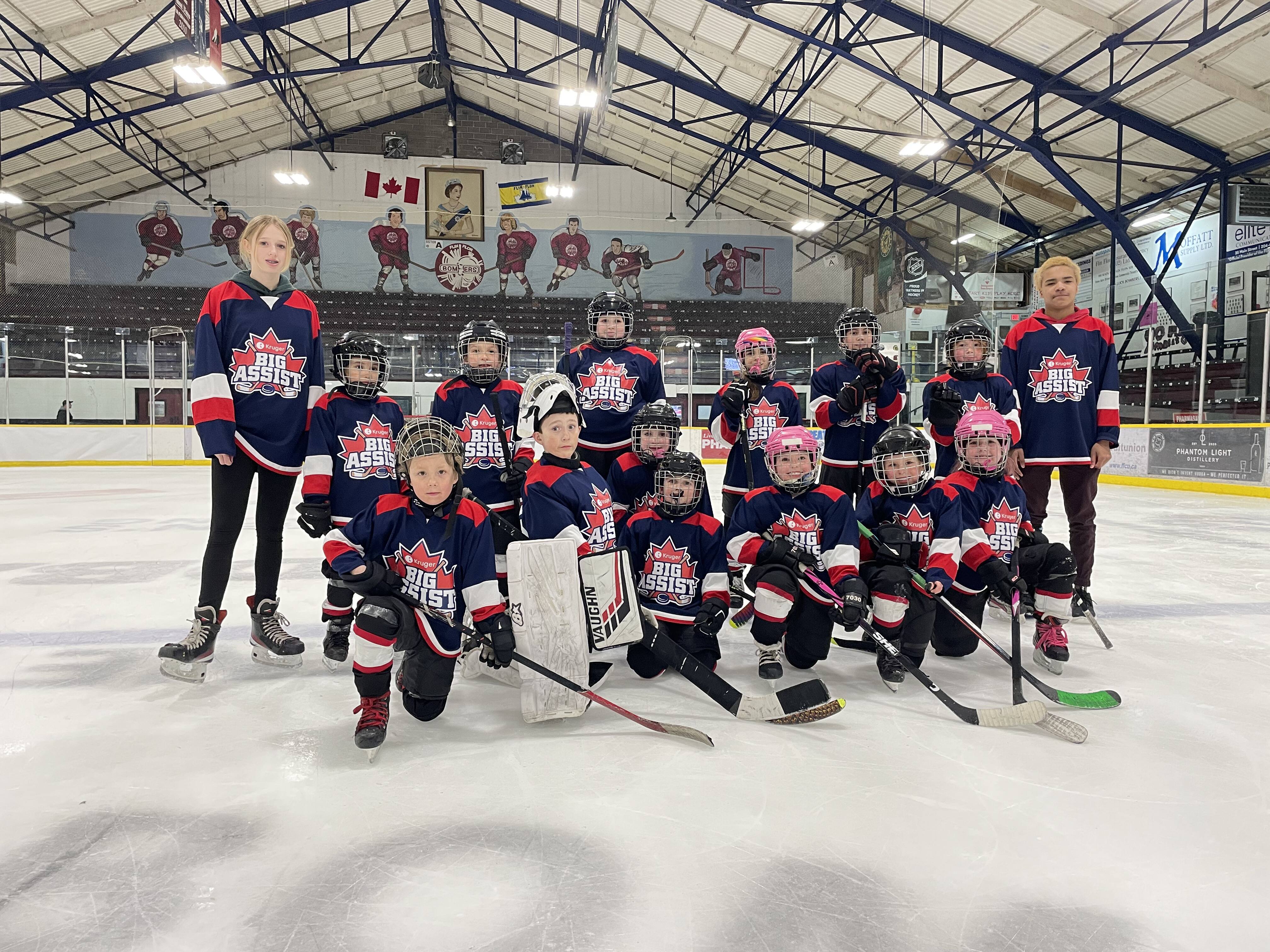 Découvrez cette initiative qui rapporte gros au hockey mineur Salut