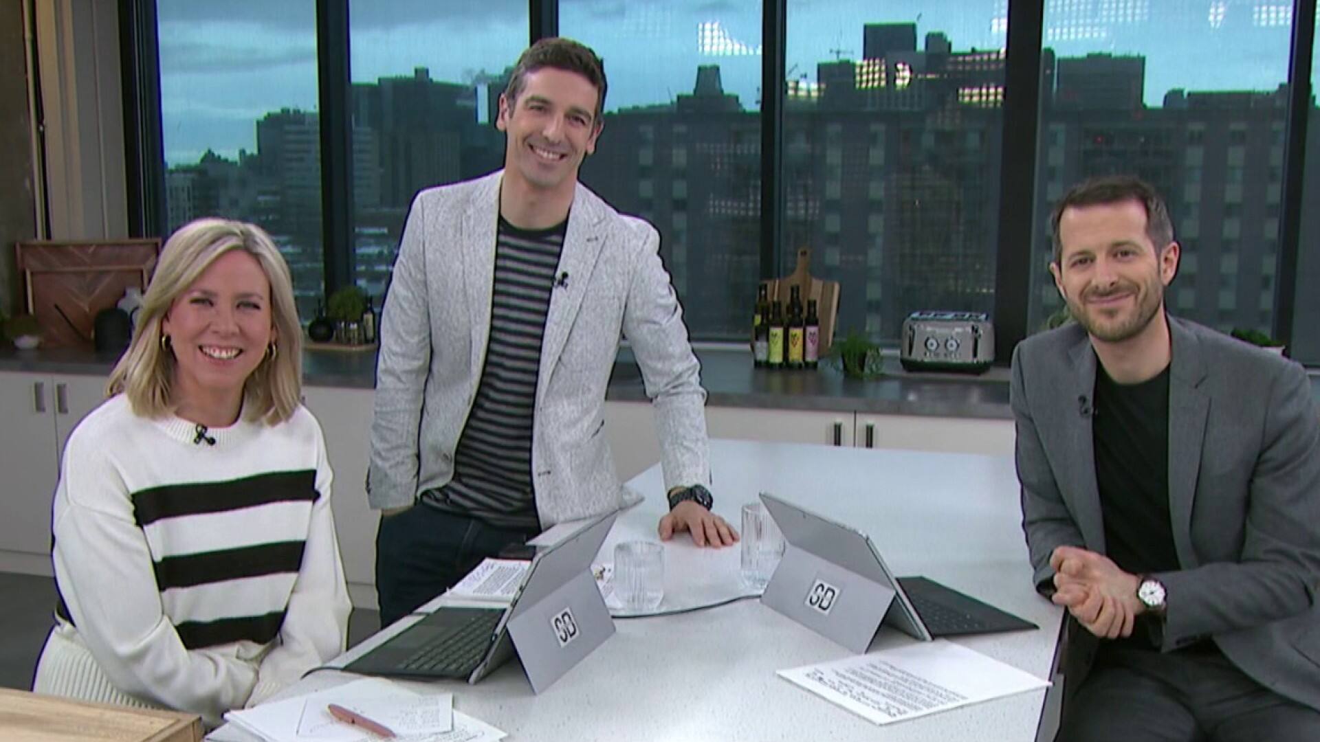 Il retrouve un ami de longue date en ondes