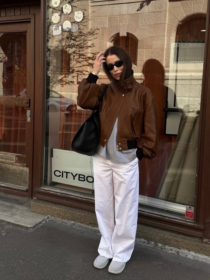 Ce geste mode tout simple est très tendance 