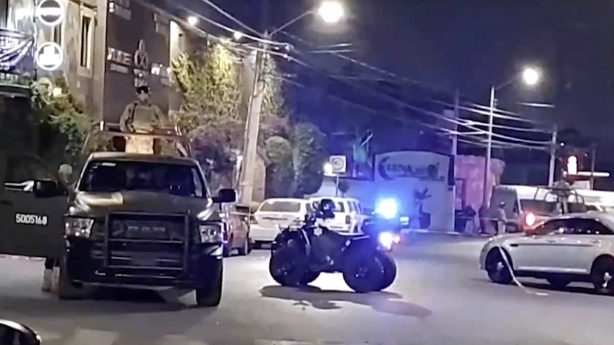 Dix personnes tuées dans l’attaque armée d’un bar au Mexique