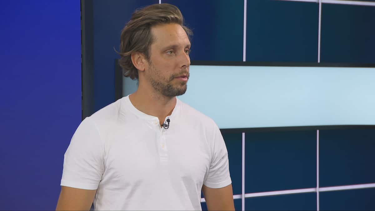 Propos grossiers en ligne: Soraya Martinez Ferrada exclut Alexandre Giasson de son équipe