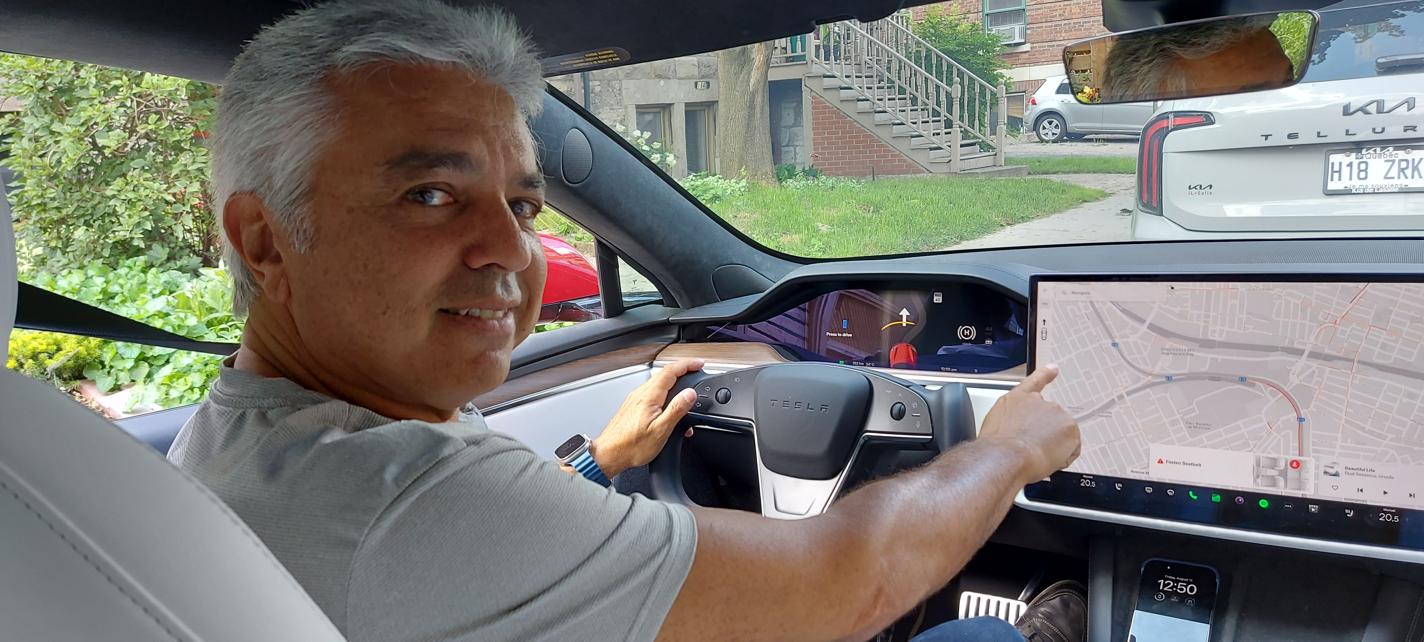 Vous pourriez gagner 65$ l&rsquo;heure pour conduire une Tesla