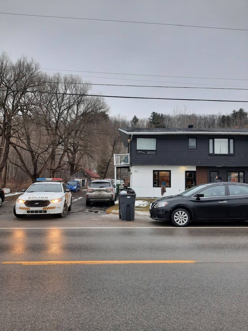 Frappe contre la guerre des stup&eacute;fiants: des crimes violents r&eacute;solus aux quatre coins du Qu&eacute;bec