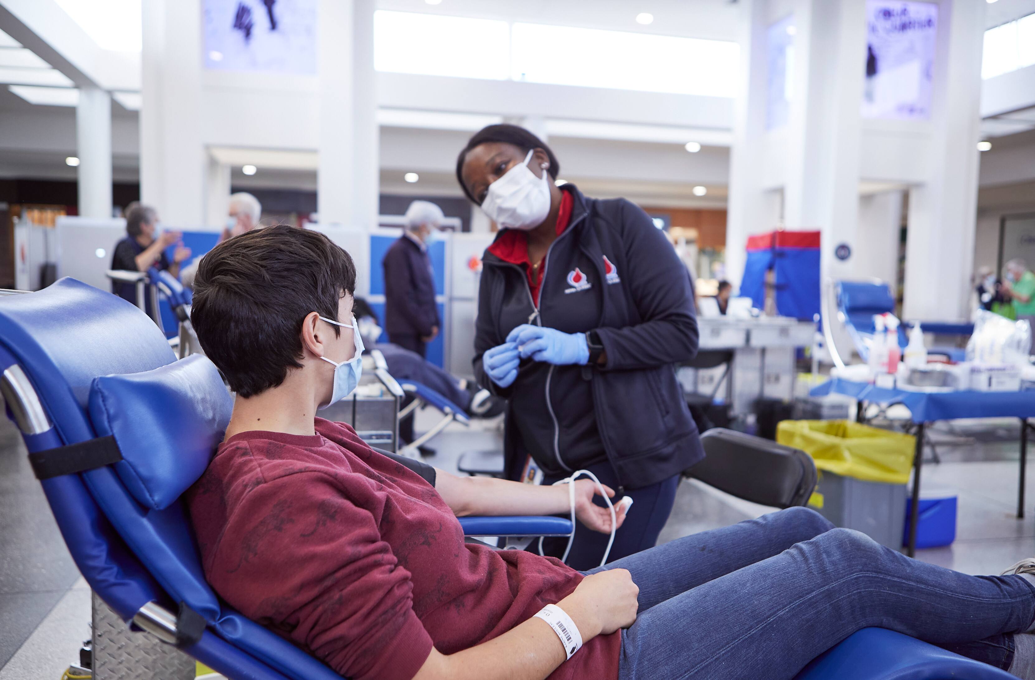 Gr&egrave;ve des infirmi&egrave;res et infirmi&egrave;res auxiliaires chez H&eacute;ma-Qu&eacute;bec