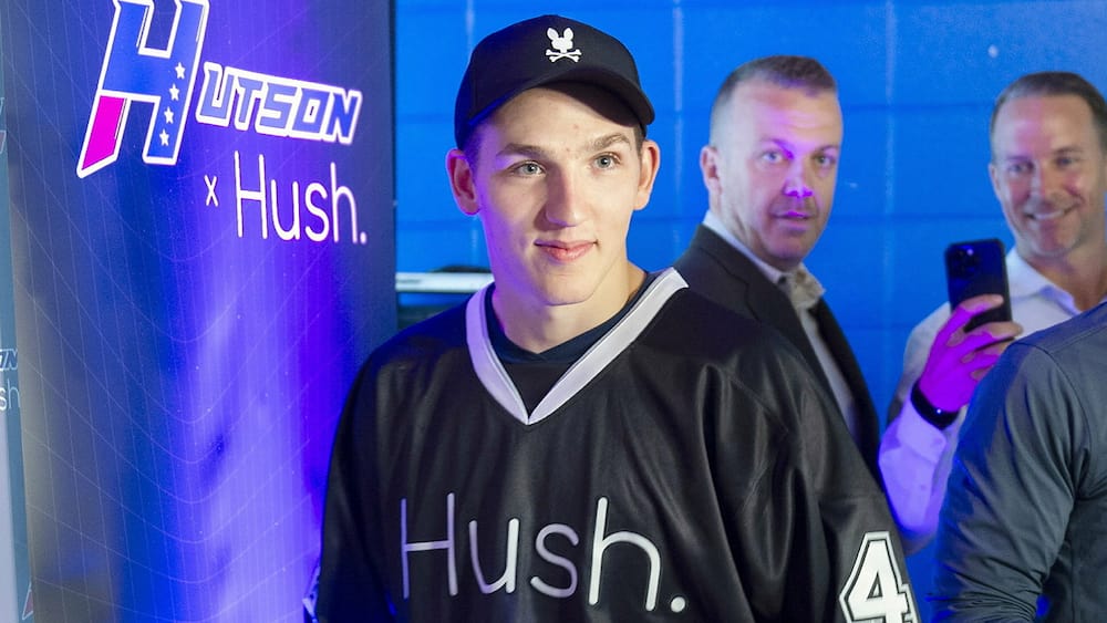 «C’est une chance de jouer pour le Canadien» – Lane Hutson