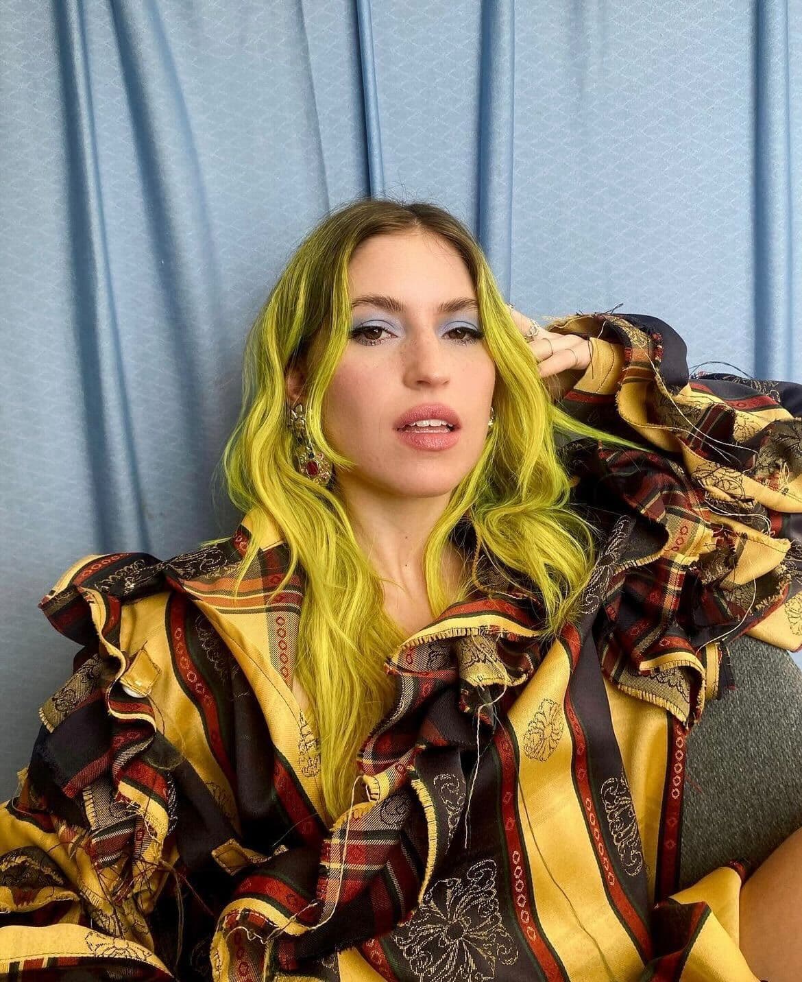 En transparence, Claudia Bouvette est une déesse