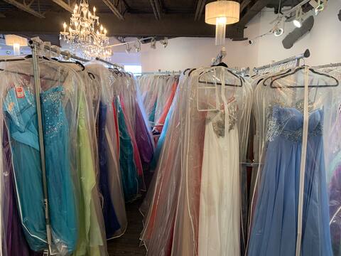 Homecoming dresses: A craze that's good for marketers