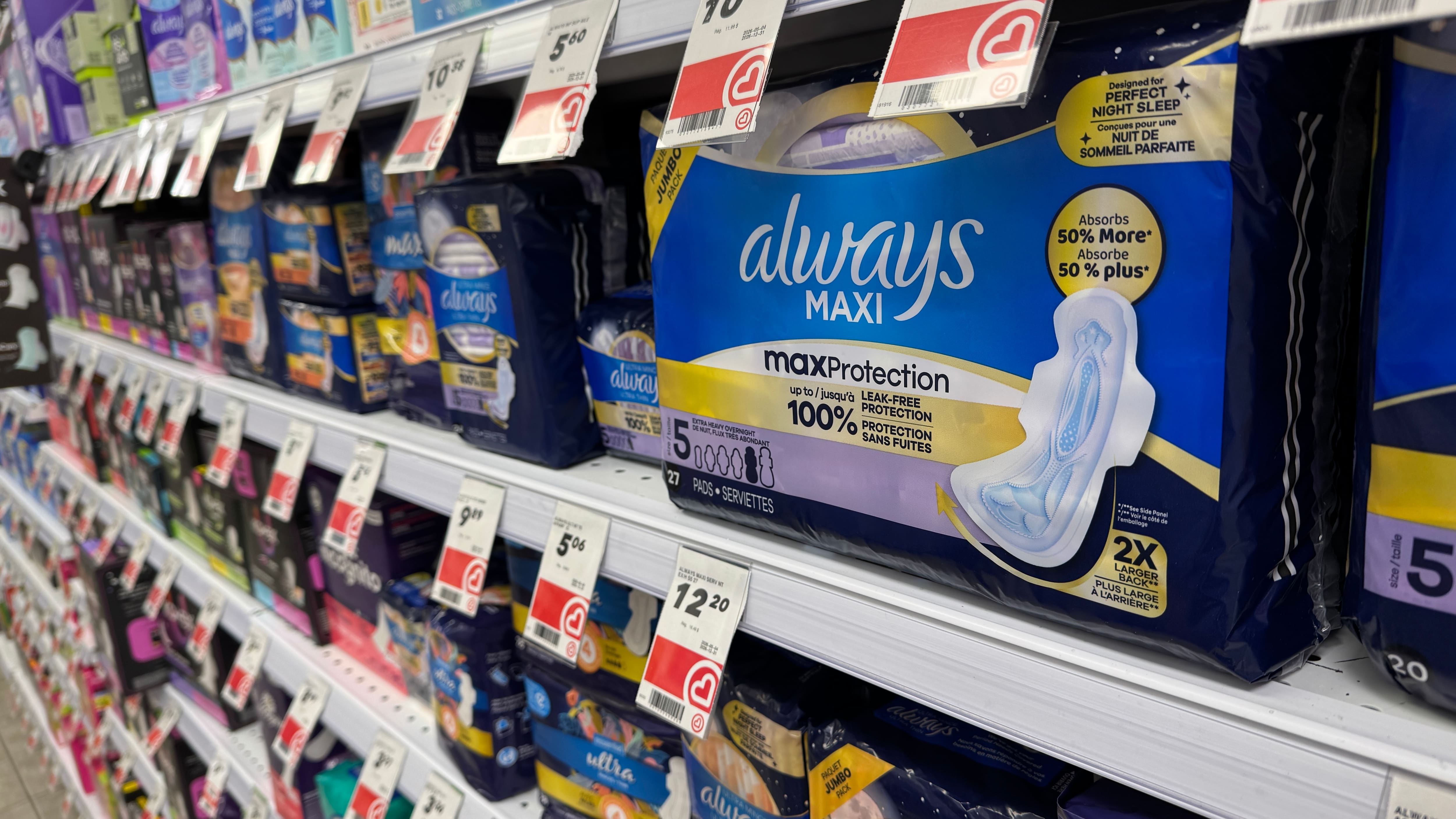 Produits menstruels au prix coûtant : les ventes explosent de jusqu'à 400% dans certains Familiprix