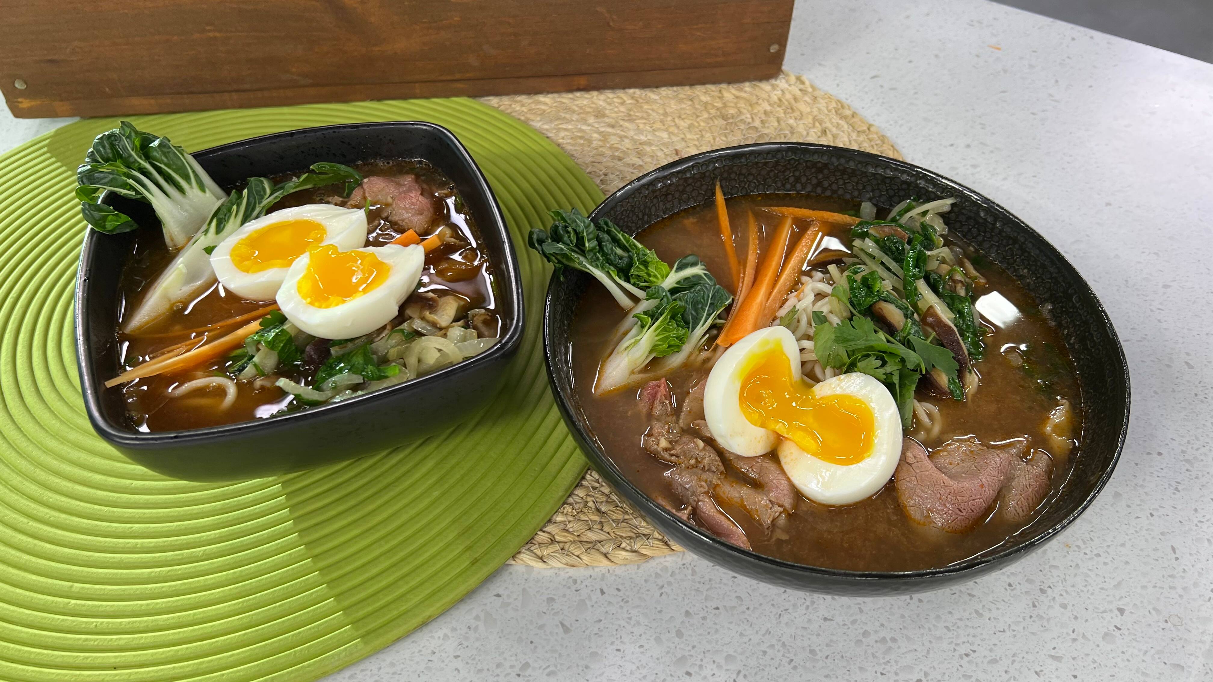 SOUPE RAMEN AU BŒUF À FONDUE ET MISO