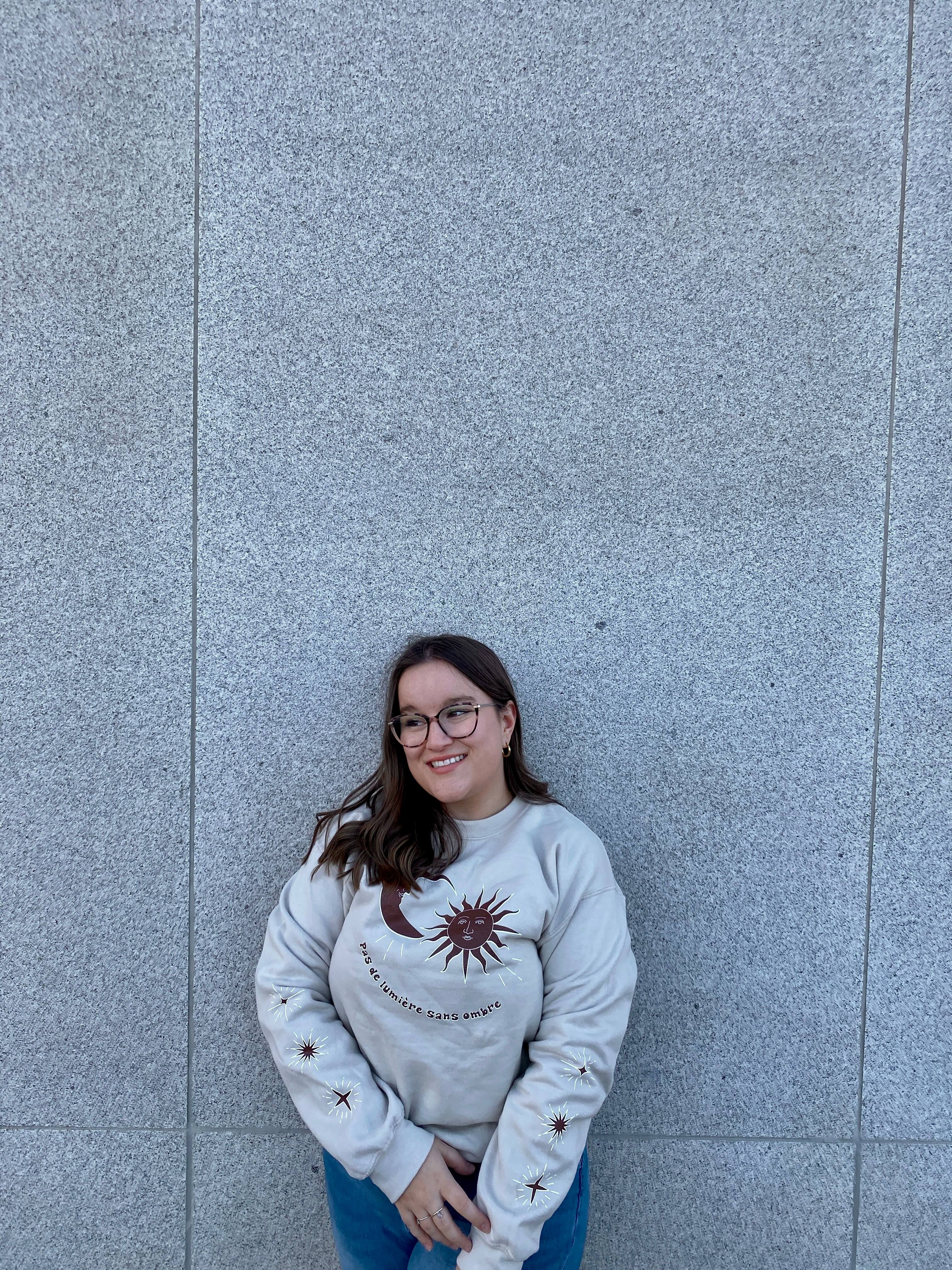 Un chandail signé Billie x Gold Heart Club