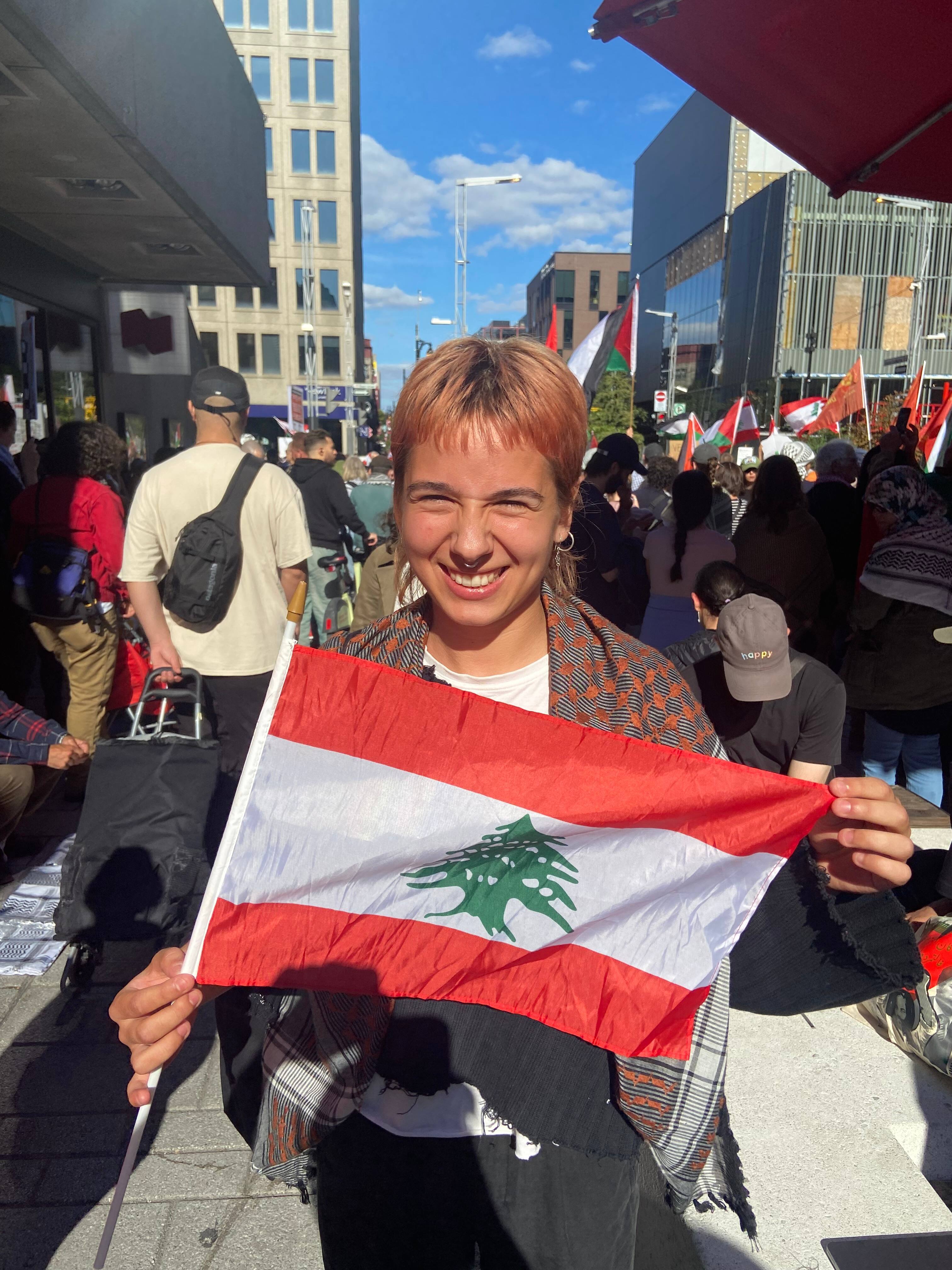 [PHOTOS]  Manifestación en Montreal para conmemorar un año de resistencia al conflicto en Gaza