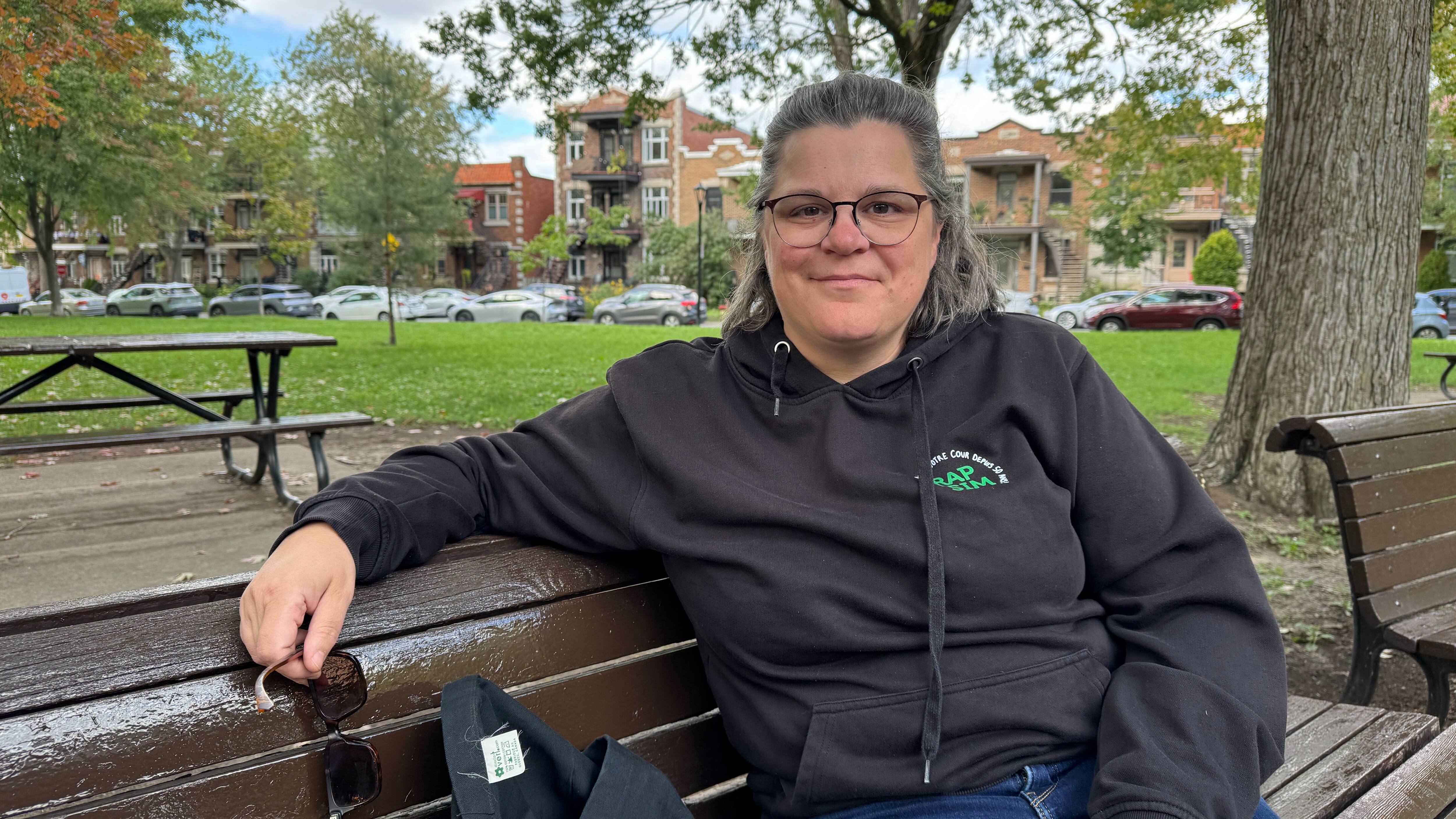 Geneviève Dumas dans le parc Molson, à Montréal, le 14 septembre 2026.