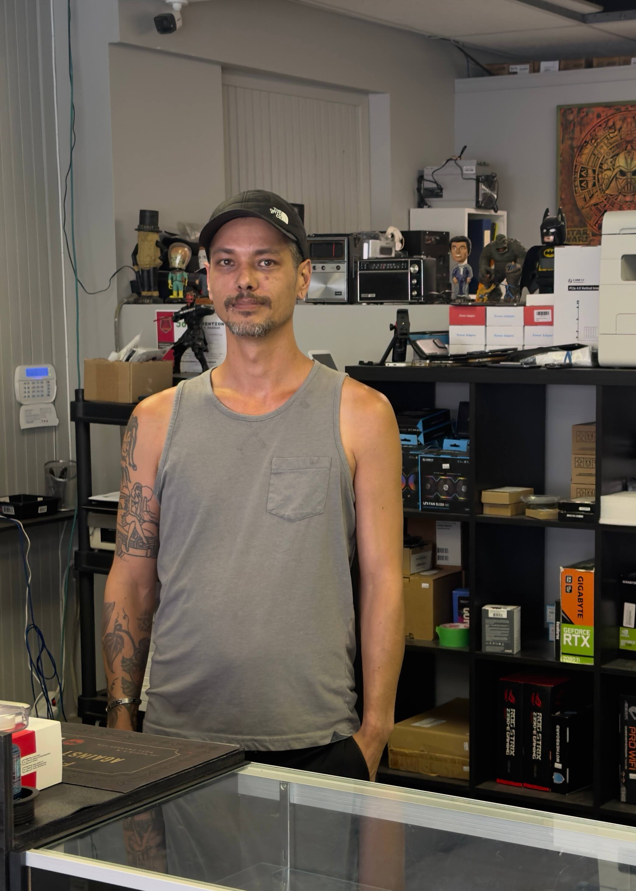 [PHOTOS] Les &laquo;bizouneux&raquo; contre-attaquent: voici pourquoi les Qu&eacute;b&eacute;cois veulent r&eacute;parer leurs produits