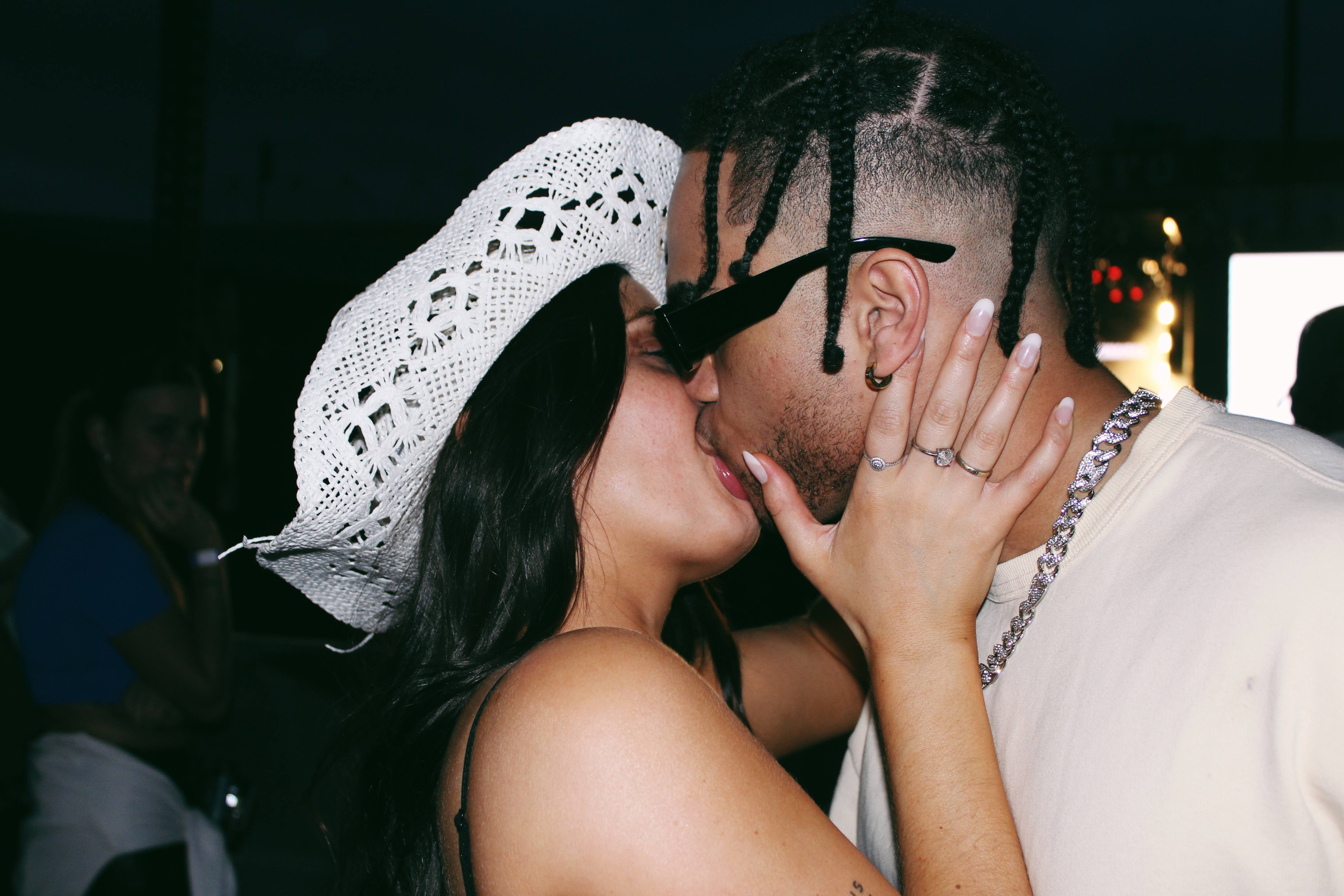 Les plus beaux «frenchs» spottés à Metro Metro