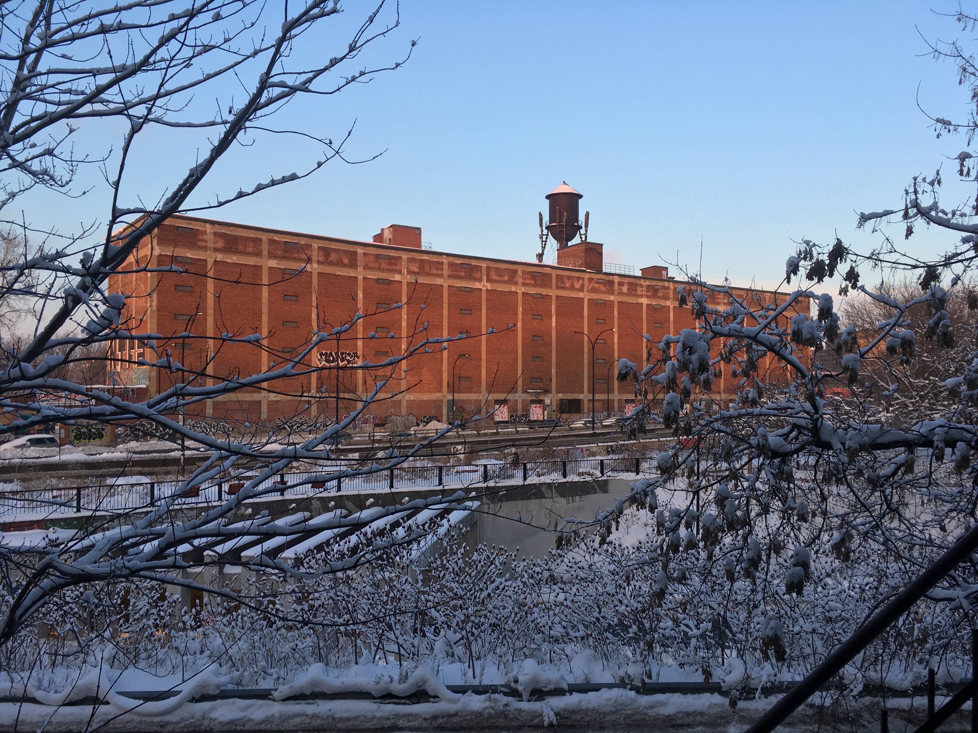 Entrepôt du 1 avenue Van Horne la population invitée à se prononcer JDM