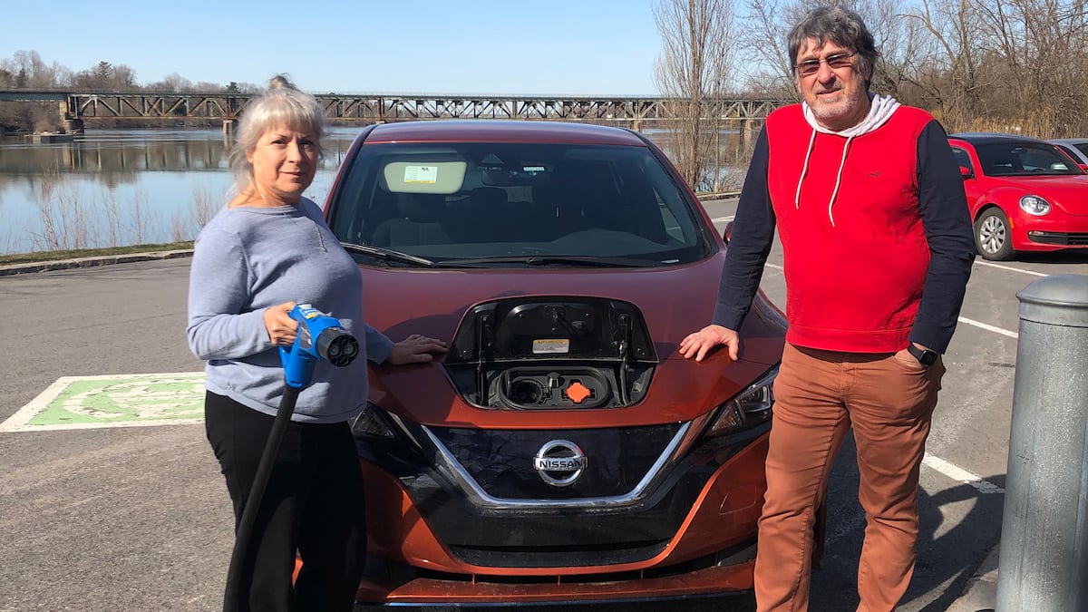 La Floride en auto: c'est beaucoup plus stressant en Nissan Leaf qu'en Tesla, regrette un couple de Québécois